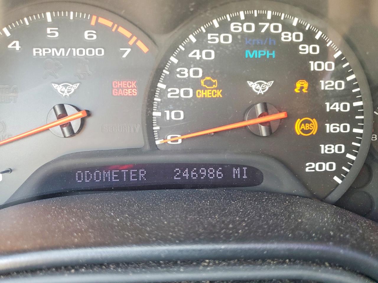 2001 Chevrolet Corvette Burgundy vin: 1G1YY22G015121142