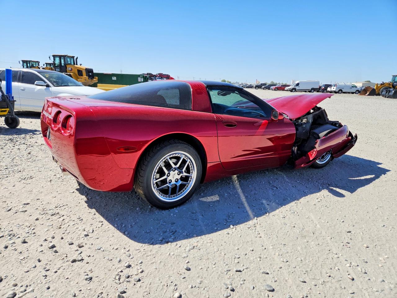 2001 Chevrolet Corvette Red vin: 1G1YY22G015132870