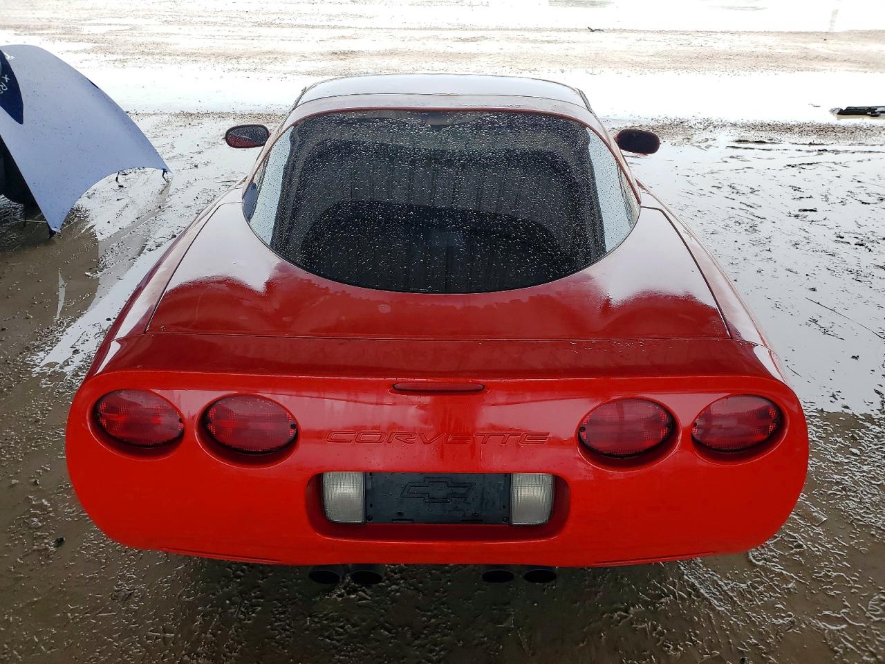 2003 Chevrolet Corvette Red vin: 1G1YY22G035103890