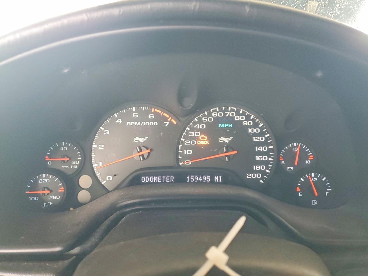 2003 Chevrolet Corvette Red vin: 1G1YY22G035103890