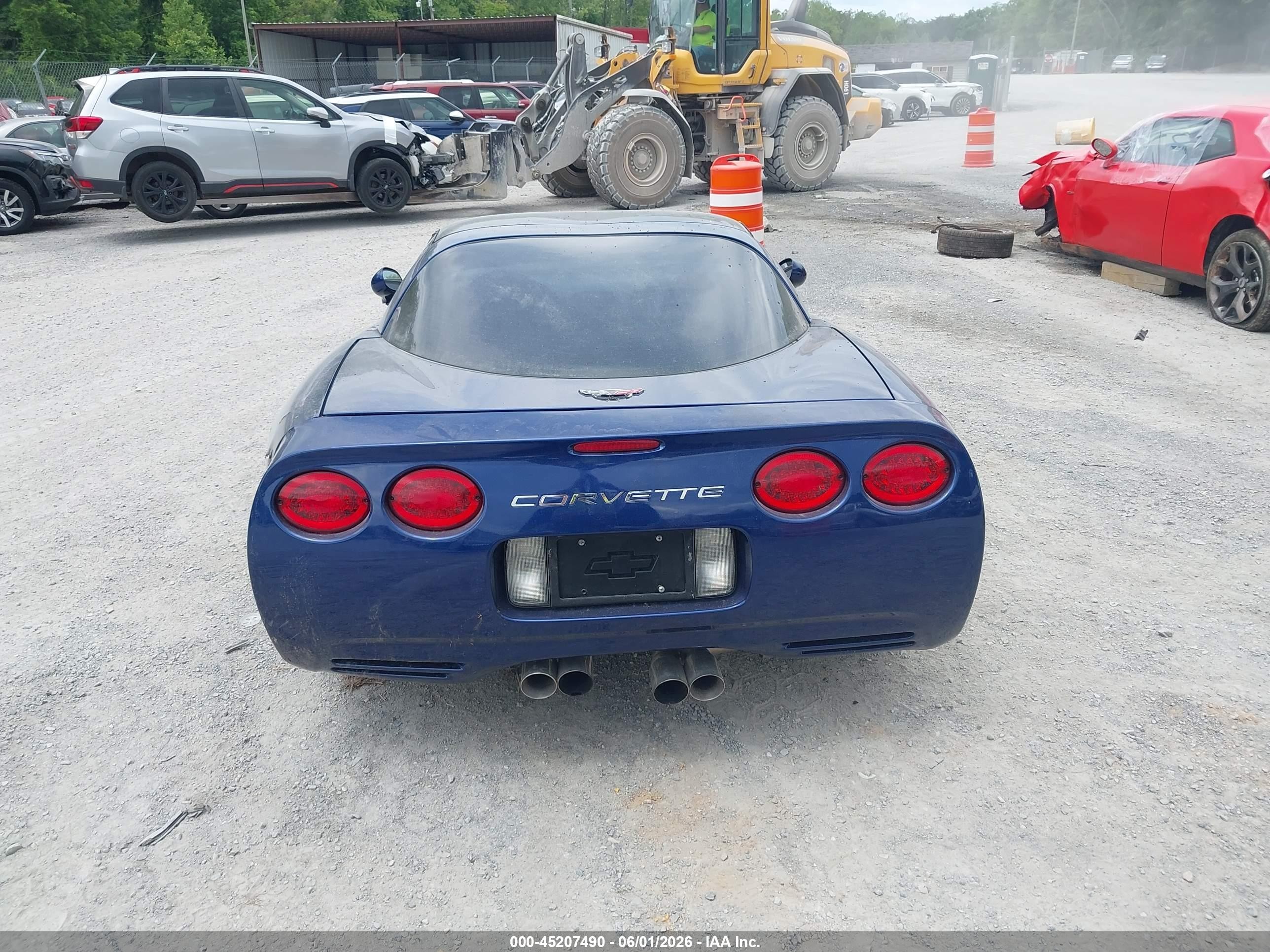 2004 Chevrolet Corvette   Blue vin: 1G1YY22G045103745