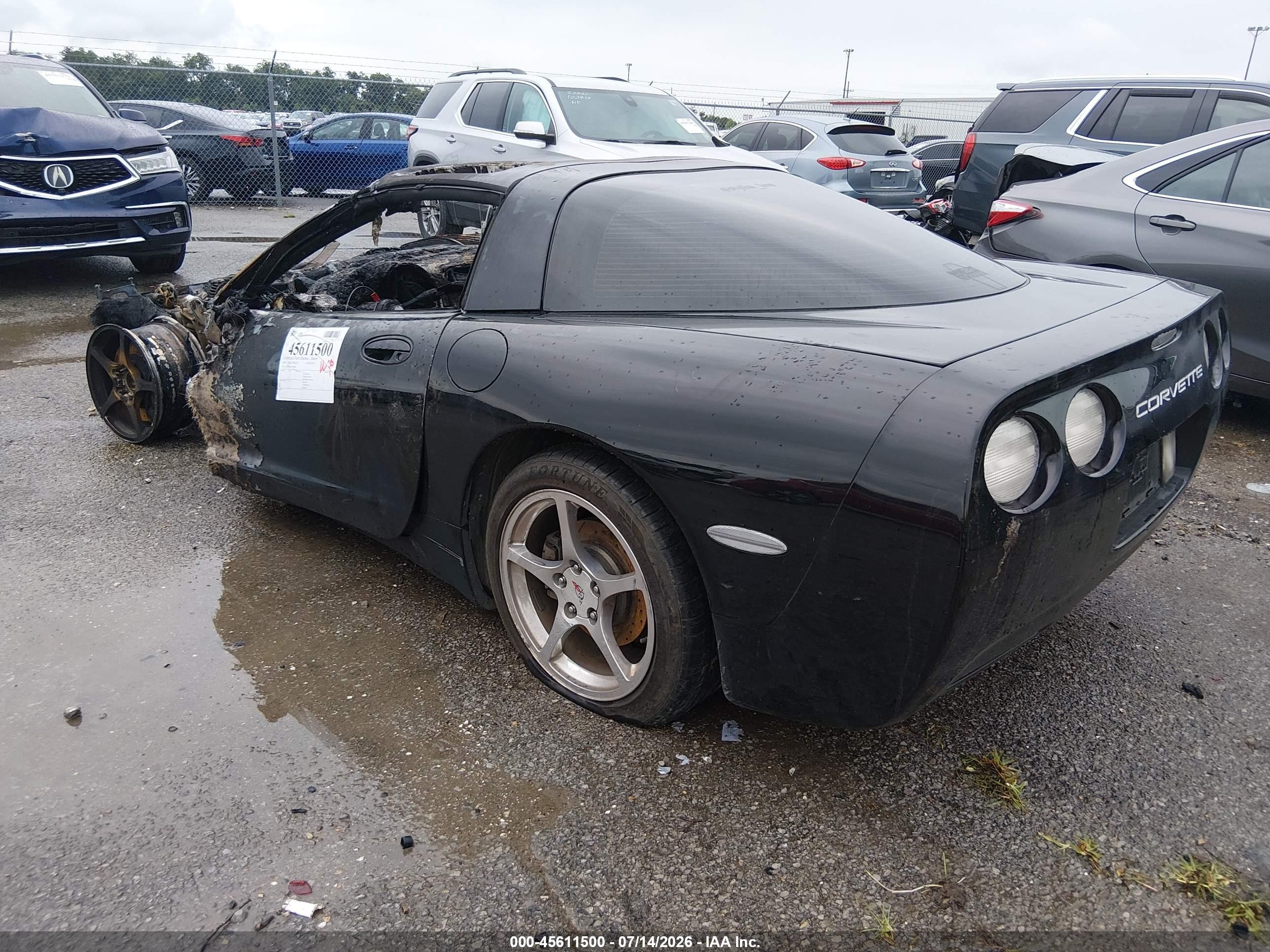 2004 Chevrolet Corvette   Черный vin: 1G1YY22G045107682