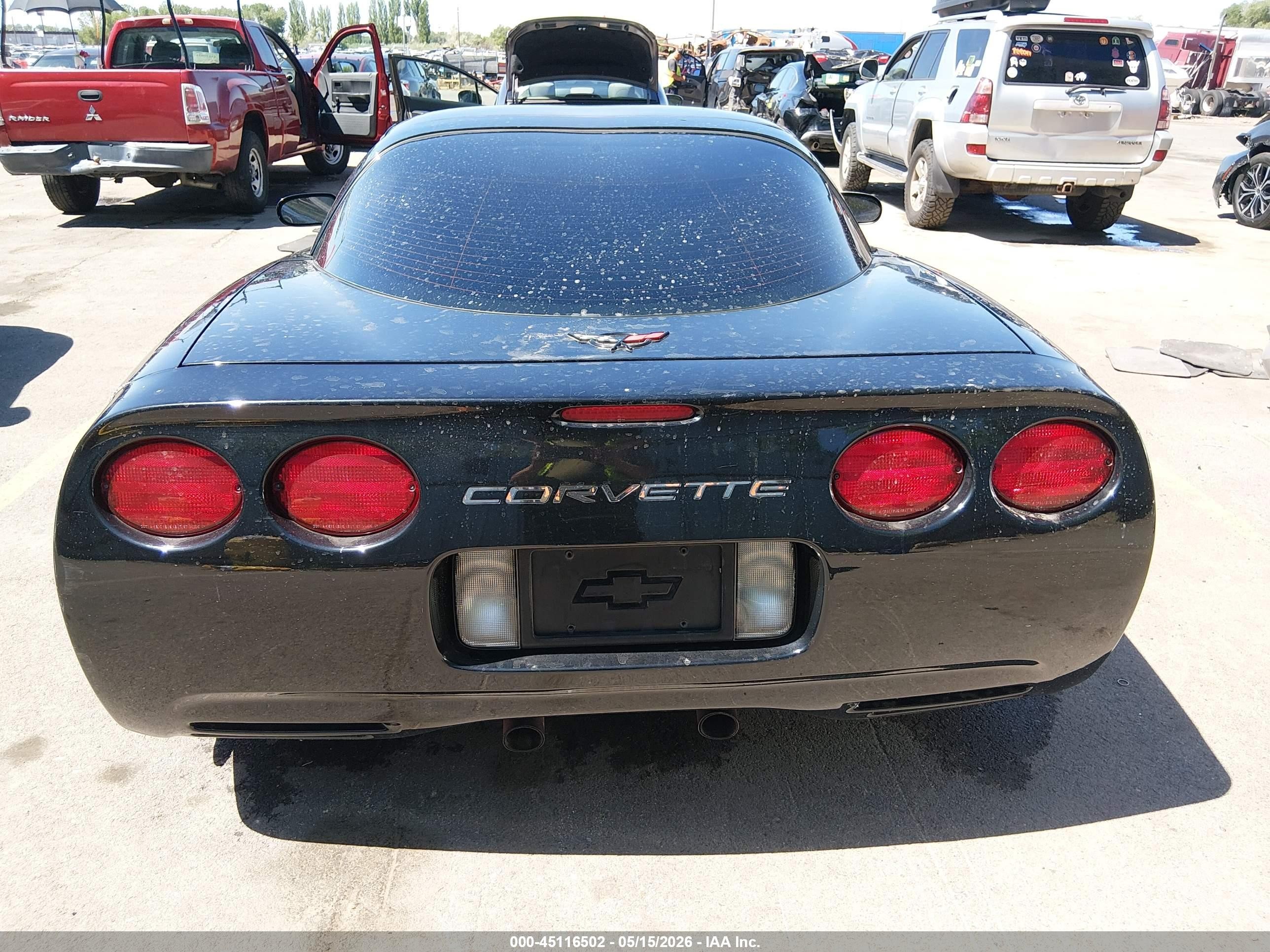 1997 Chevrolet Corvette   Black vin: 1G1YY22G0V5104072