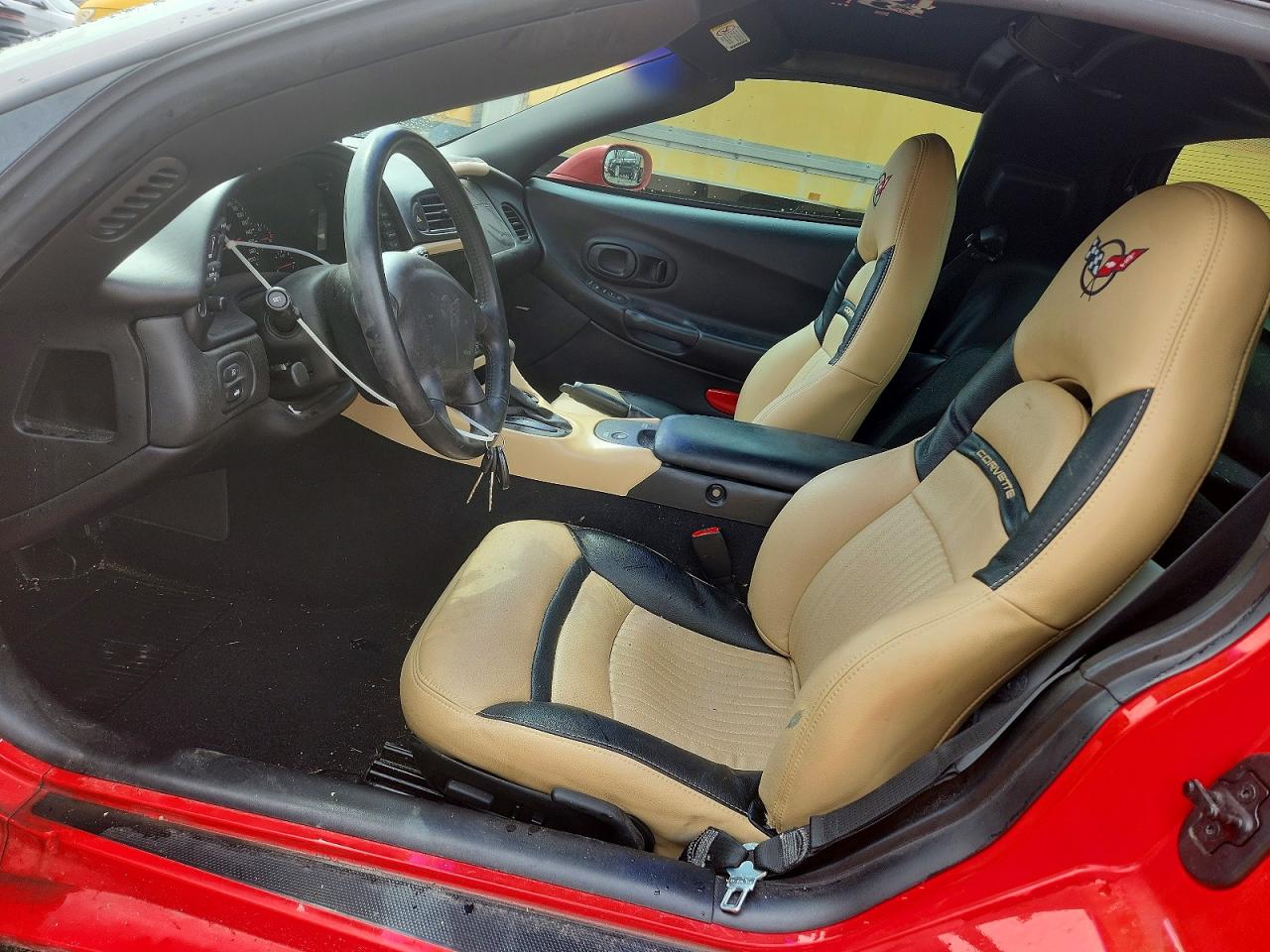 2003 Chevrolet Corvette Red vin: 1G1YY22G135100223
