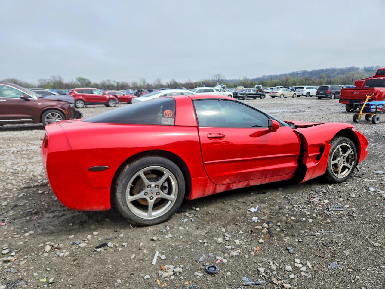 2003 Chevrolet Corvette Red vin: 1G1YY22G135100223