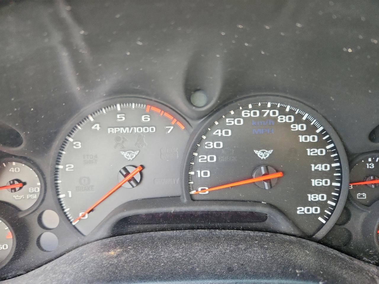 2000 Chevrolet Corvette Red vin: 1G1YY22G1Y5117627