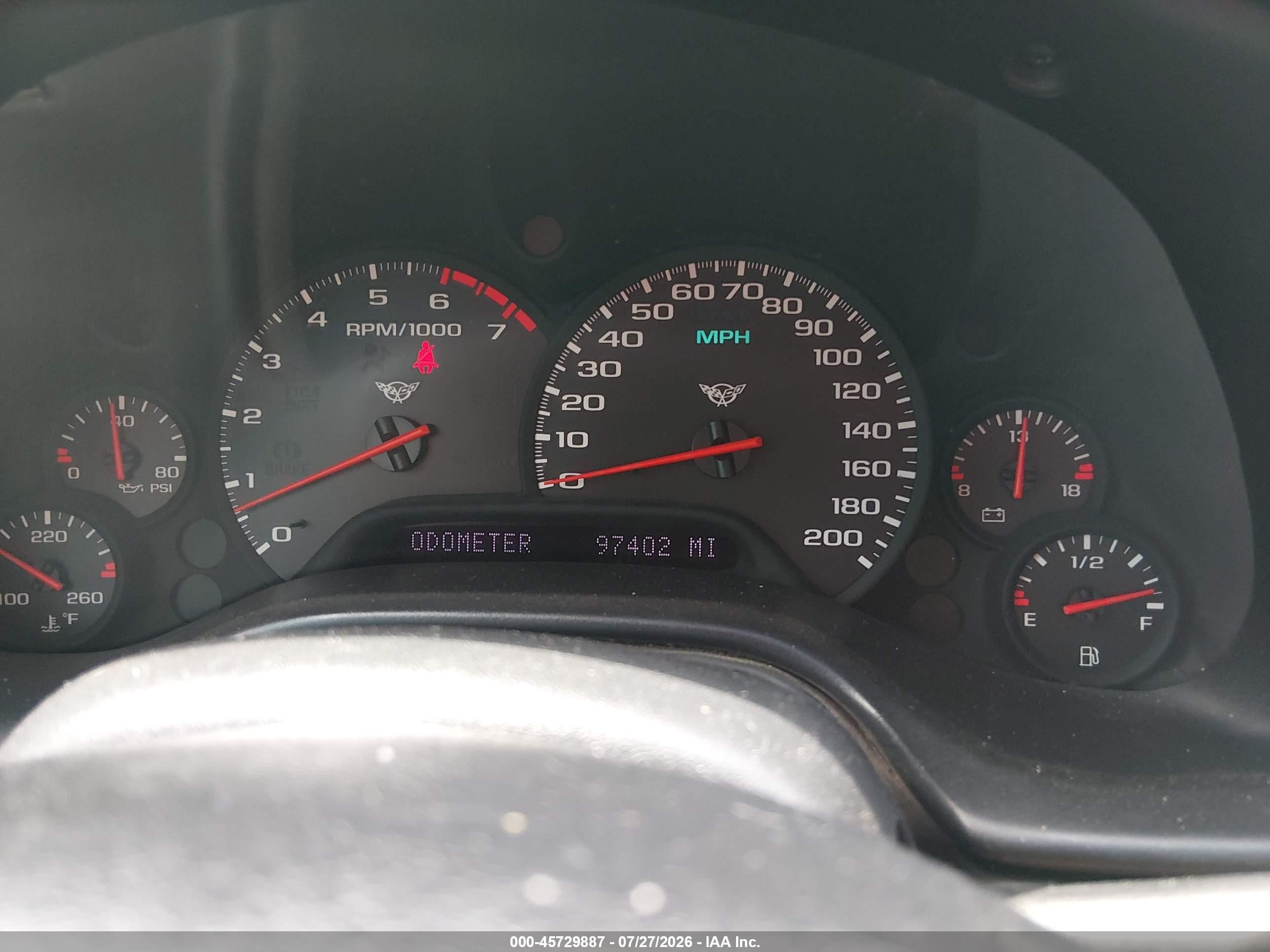 2001 Chevrolet Corvette   Red vin: 1G1YY22G215131462