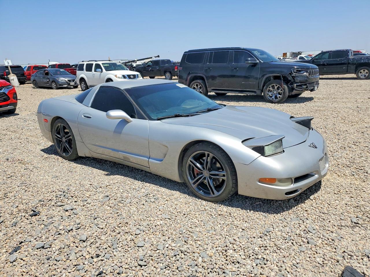 2004 Chevrolet Corvette Silver vin: 1G1YY22G245111894