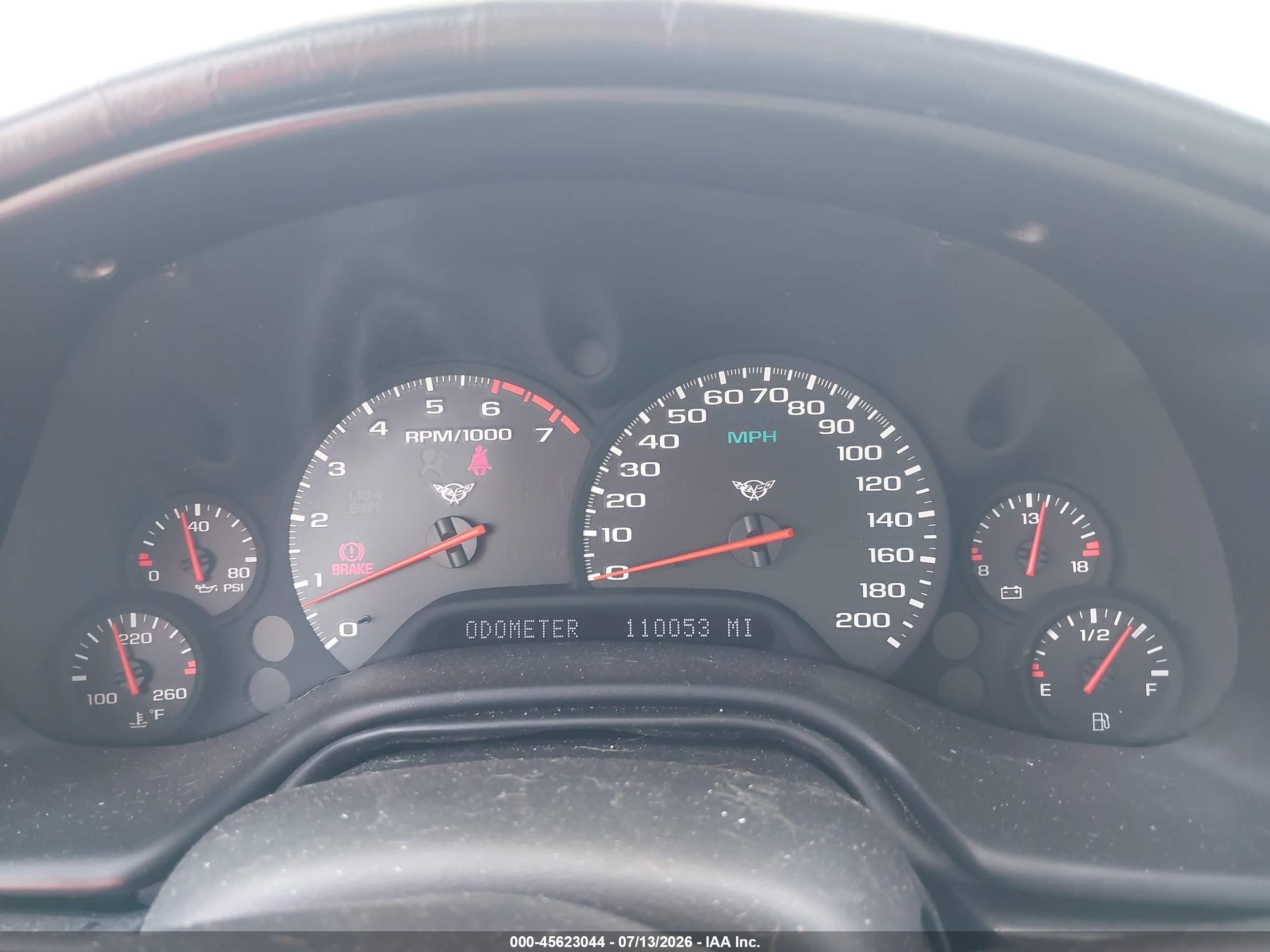1998 Chevrolet Corvette   Красный vin: 1G1YY22G2W5108416