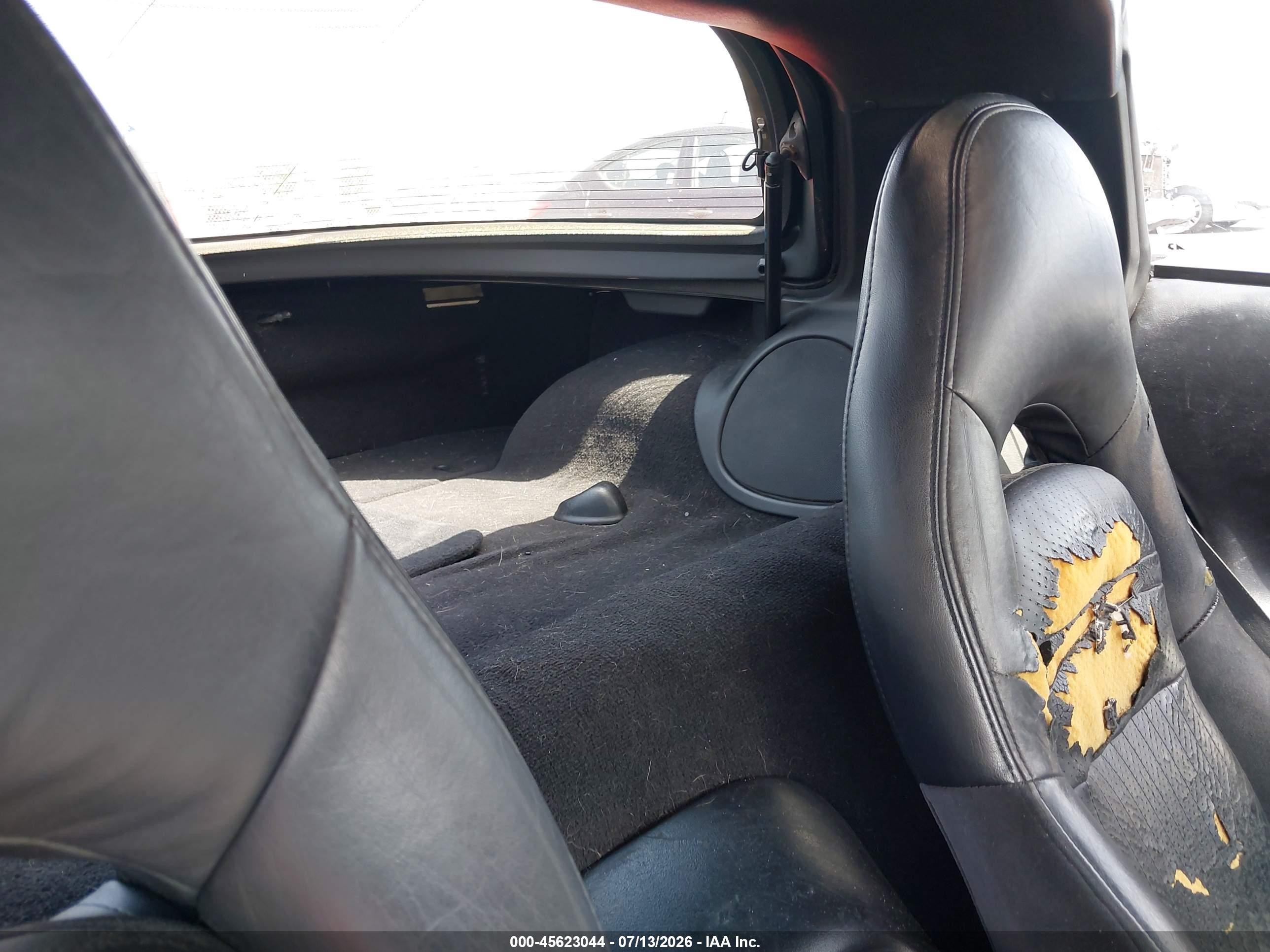 1998 Chevrolet Corvette   Красный vin: 1G1YY22G2W5108416