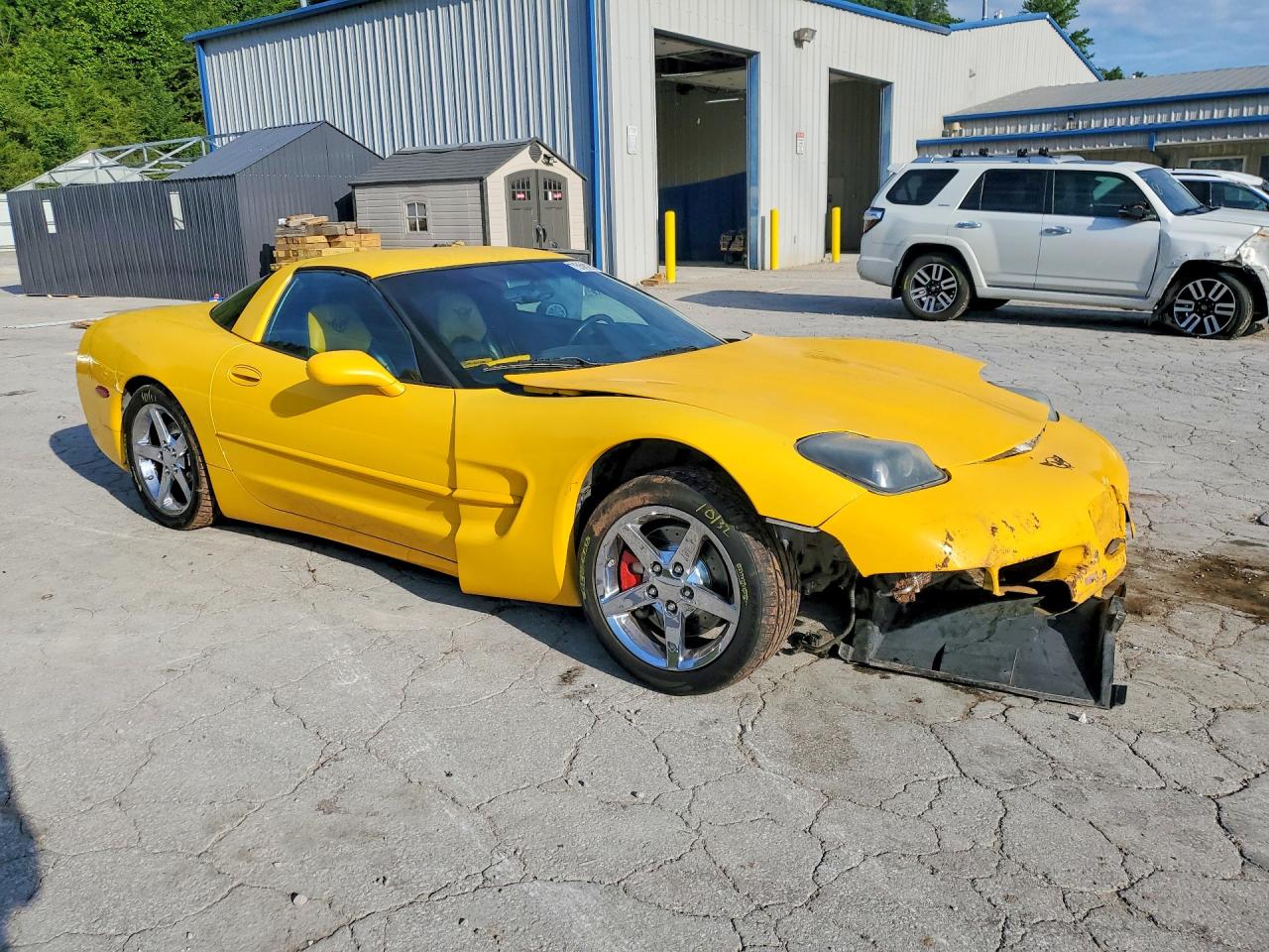 2000 Chevrolet Corvette Yellow vin: 1G1YY22G2Y5101873