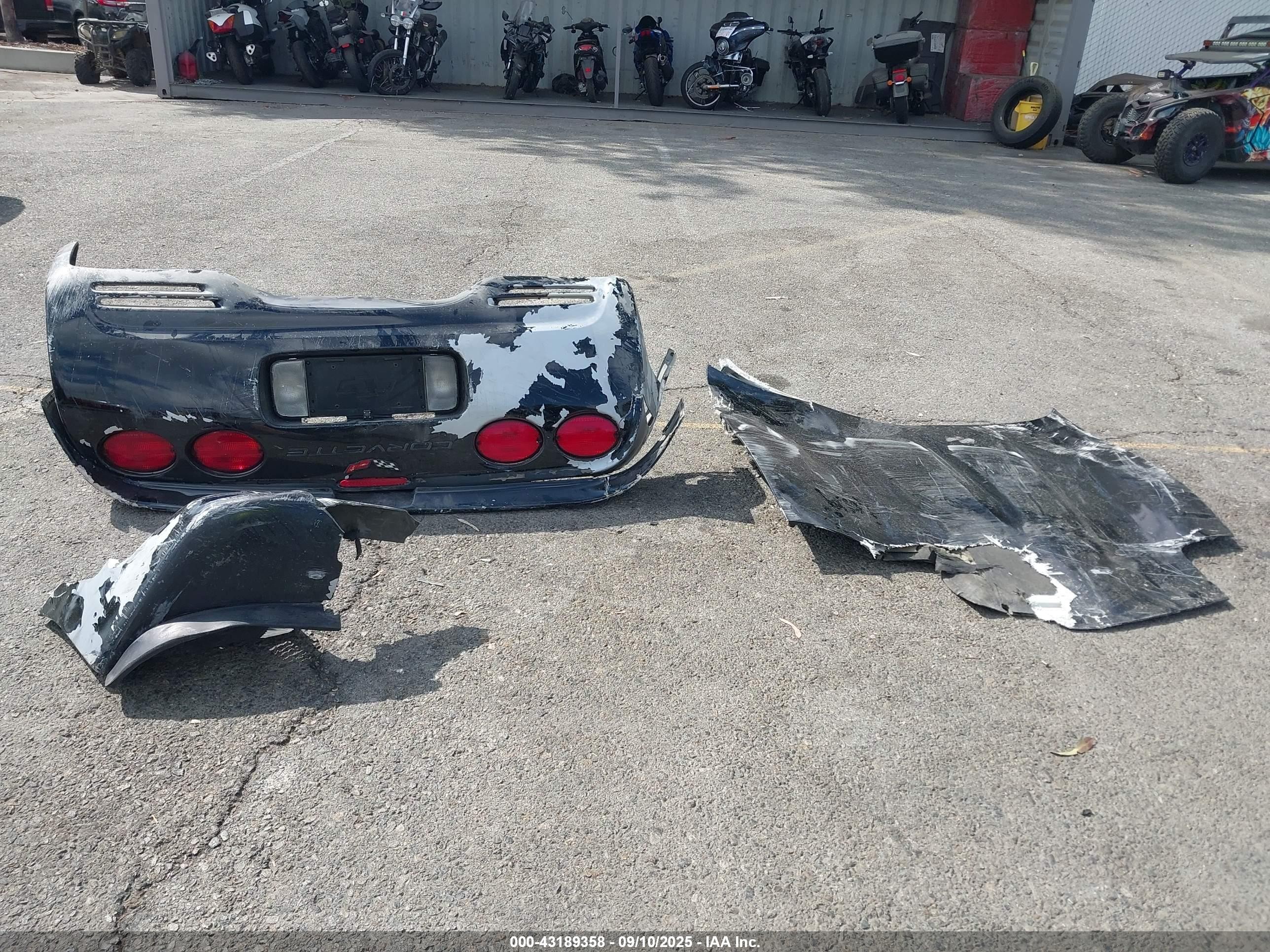 2000 Chevrolet Corvette   Черный vin: 1G1YY22G2Y5109388