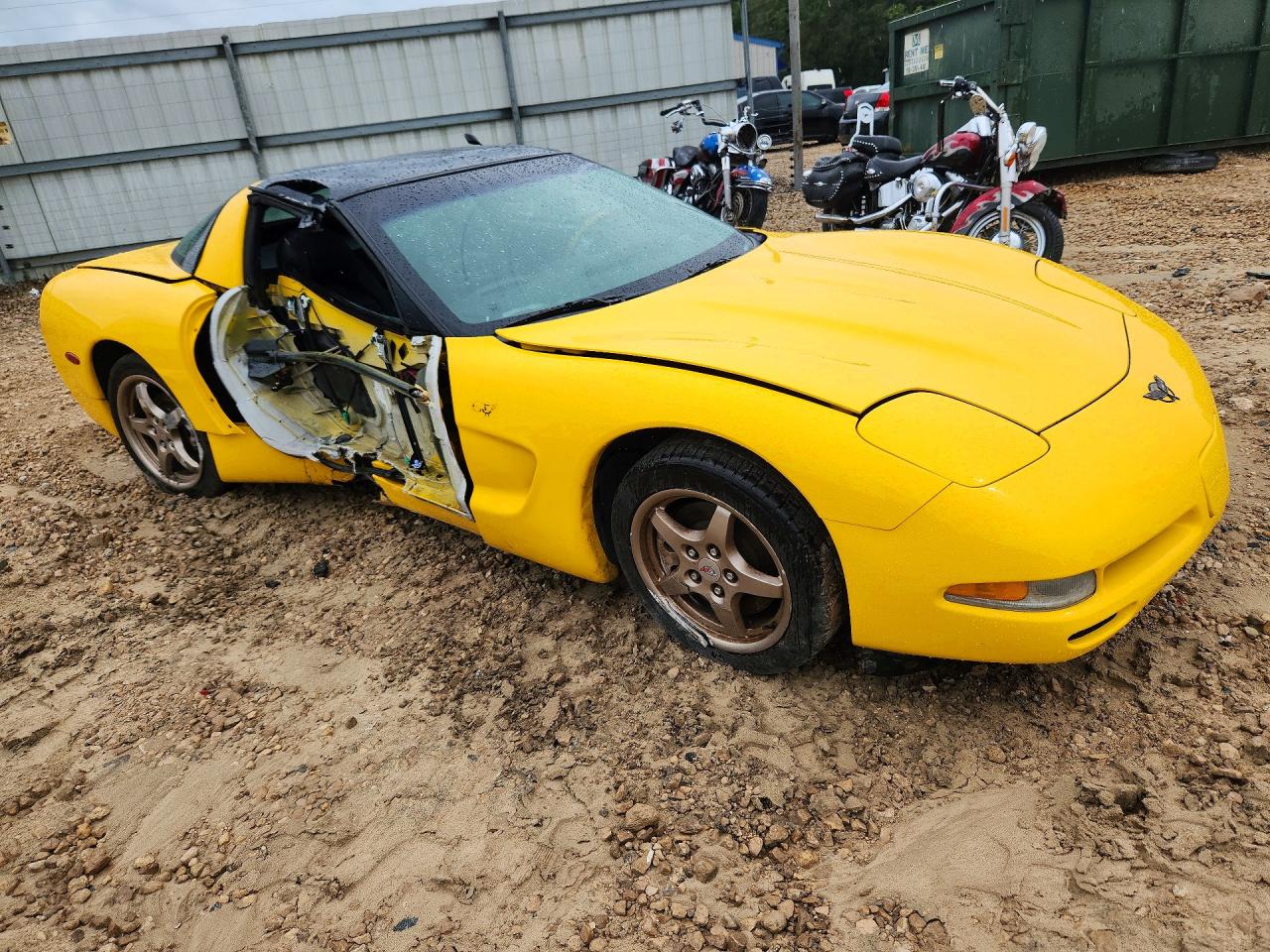 2003 Chevrolet Corvette Yellow vin: 1G1YY22G335112969