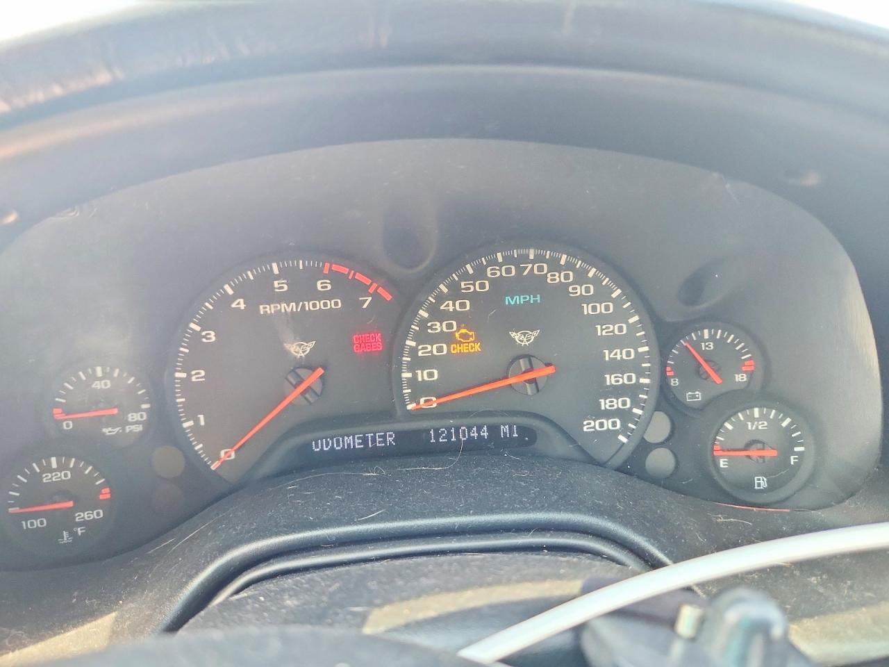 1998 Chevrolet Corvette Silver vin: 1G1YY22G3W5106139