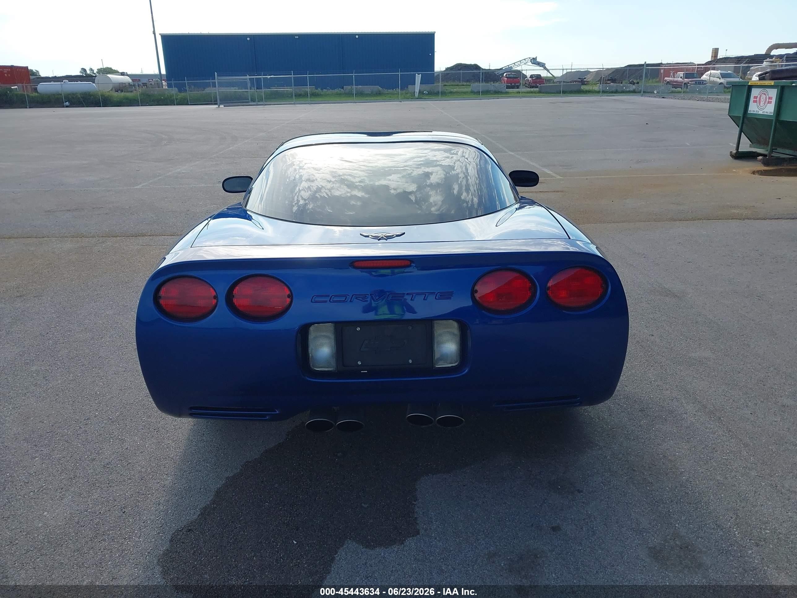 2003 Chevrolet Corvette Blue vin: 1G1YY22G435110146