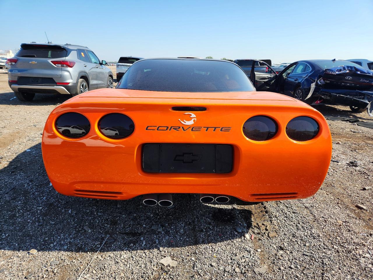 2003 Chevrolet Corvette Orange vin: 1G1YY22G435132793