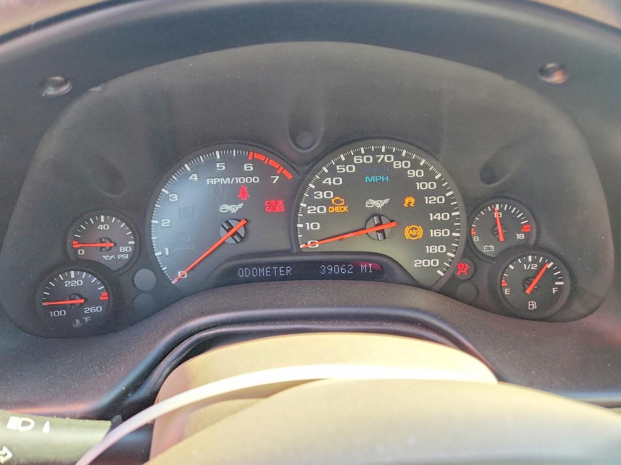 2003 Chevrolet Corvette Orange vin: 1G1YY22G435132793