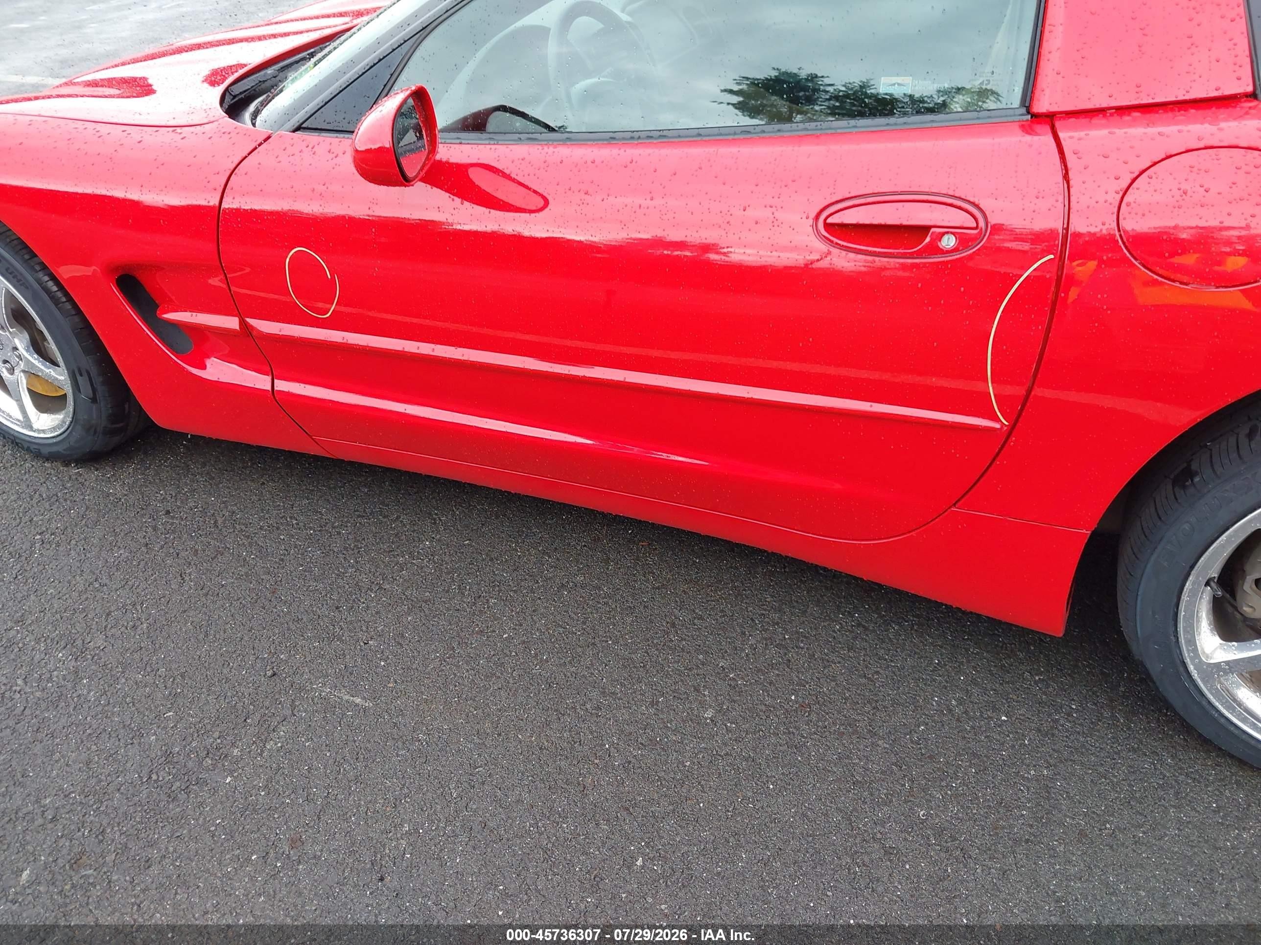 1999 Chevrolet Corvette   Red vin: 1G1YY22G4X5104174