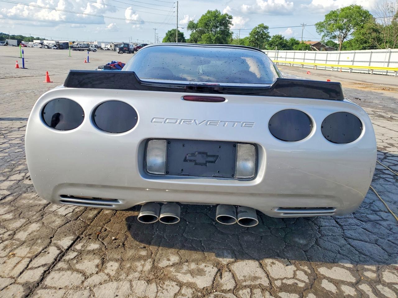 1999 Chevrolet Corvette Silver vin: 1G1YY22G4X5127244