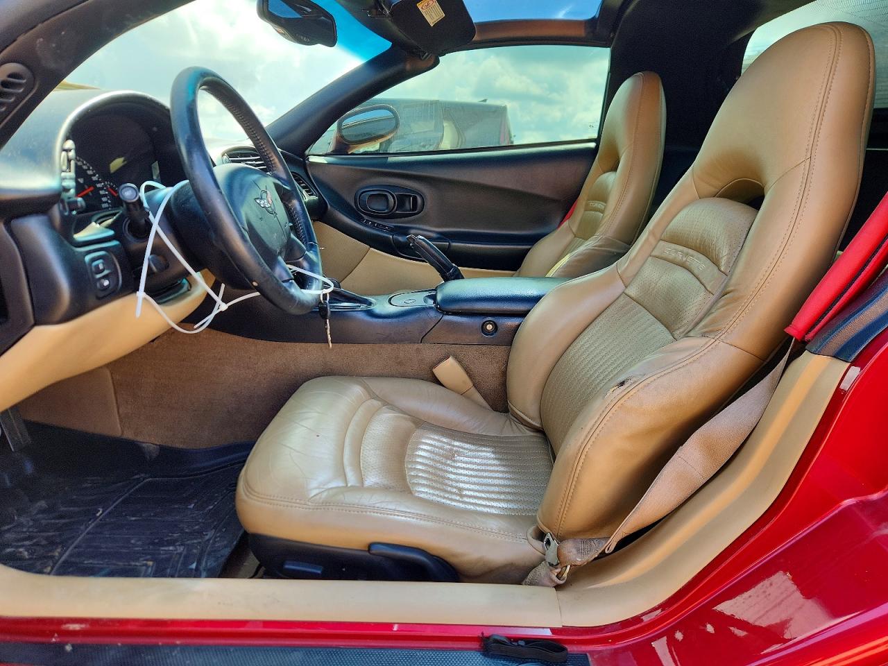 2002 Chevrolet Corvette Red vin: 1G1YY22G525107920