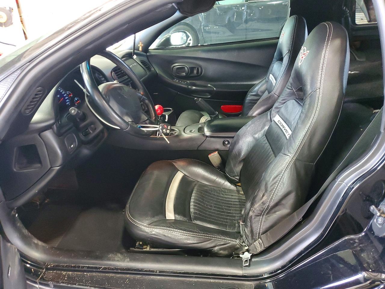 2002 Chevrolet Corvette Черный vin: 1G1YY22G525122496