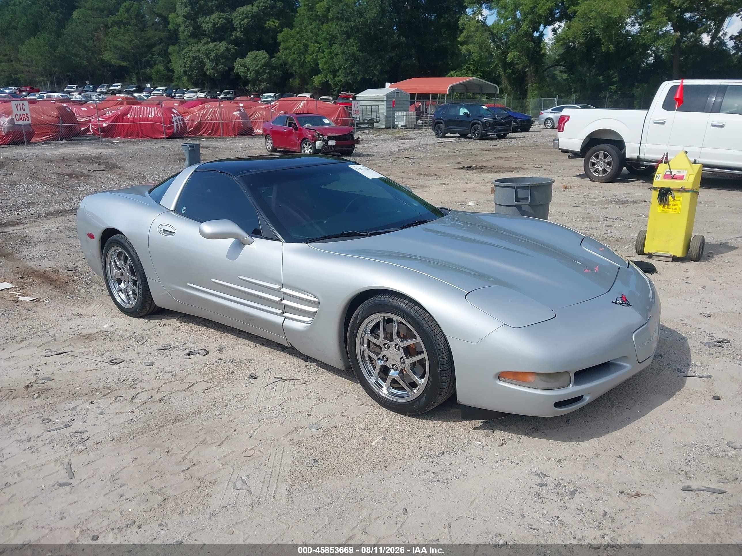 1998 Chevrolet Corvette   Silver vin: 1G1YY22G5W5121225
