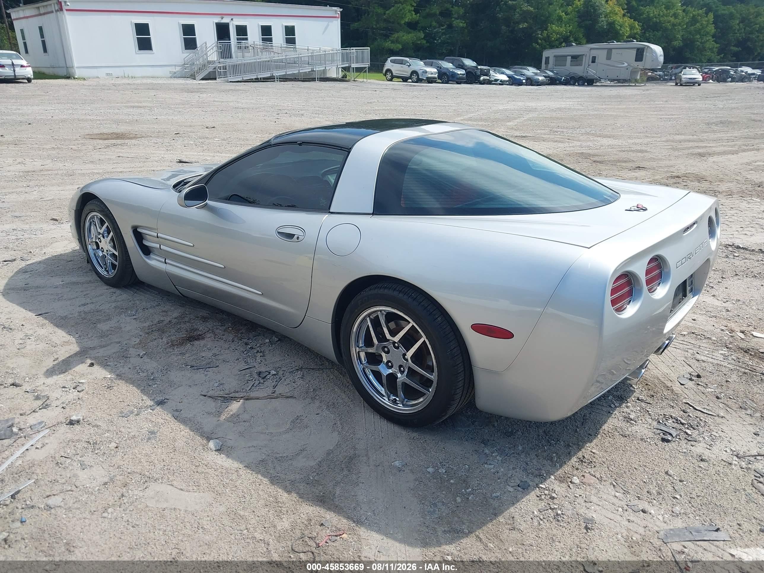 1998 Chevrolet Corvette   Silver vin: 1G1YY22G5W5121225