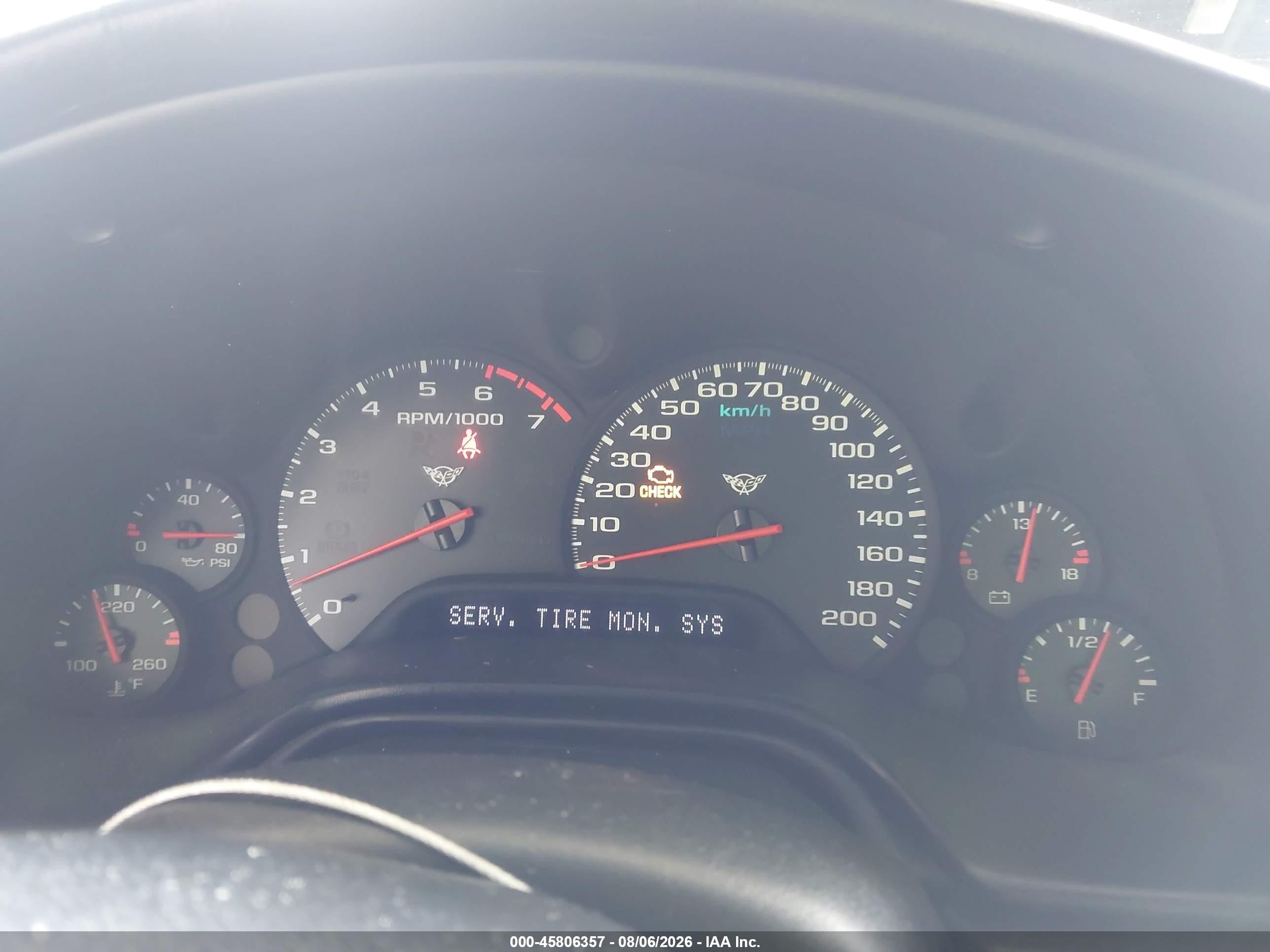 2001 Chevrolet Corvette   Beige vin: 1G1YY22G615127706