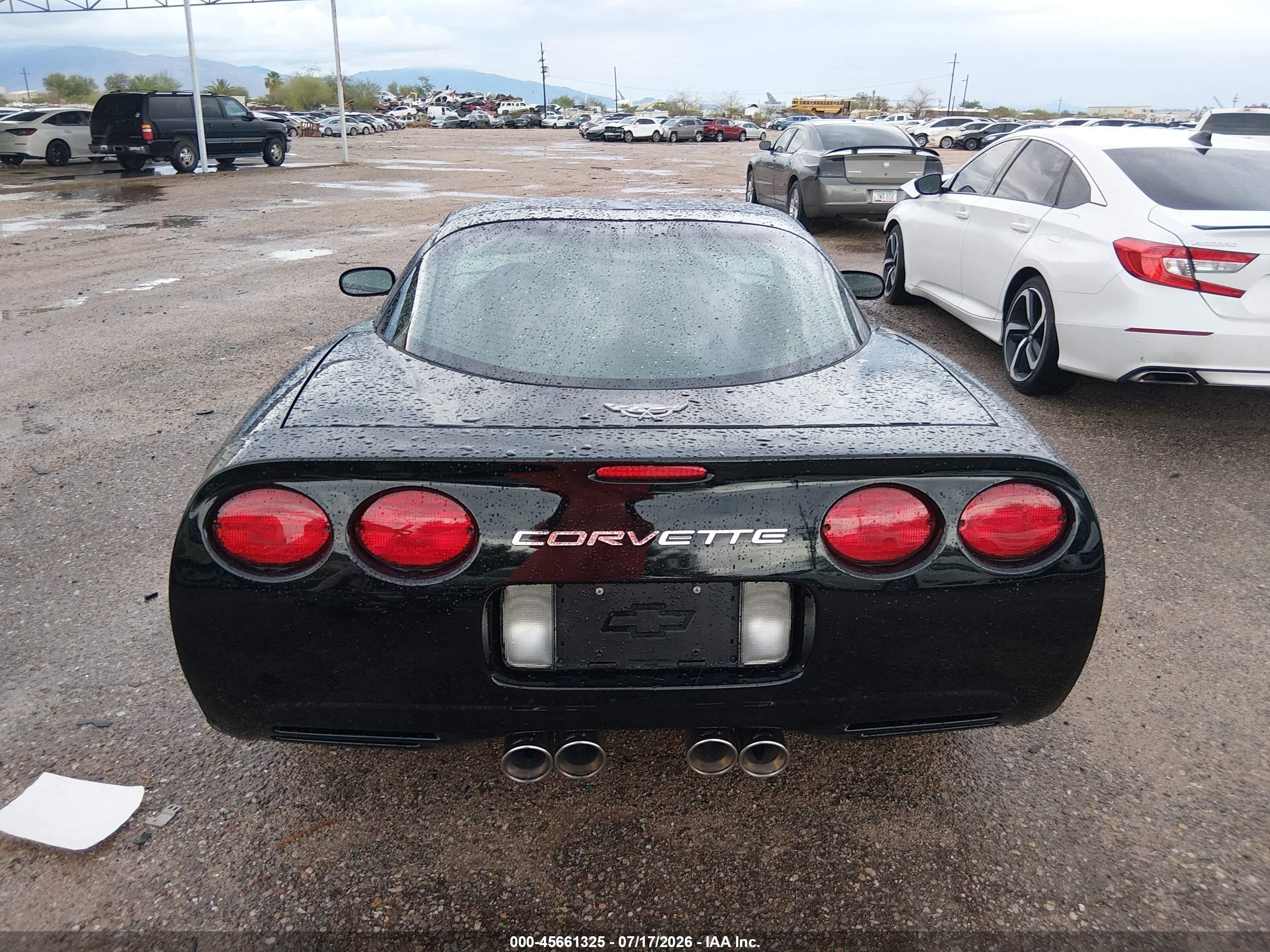 2003 Chevrolet Corvette   Black vin: 1G1YY22G635129572