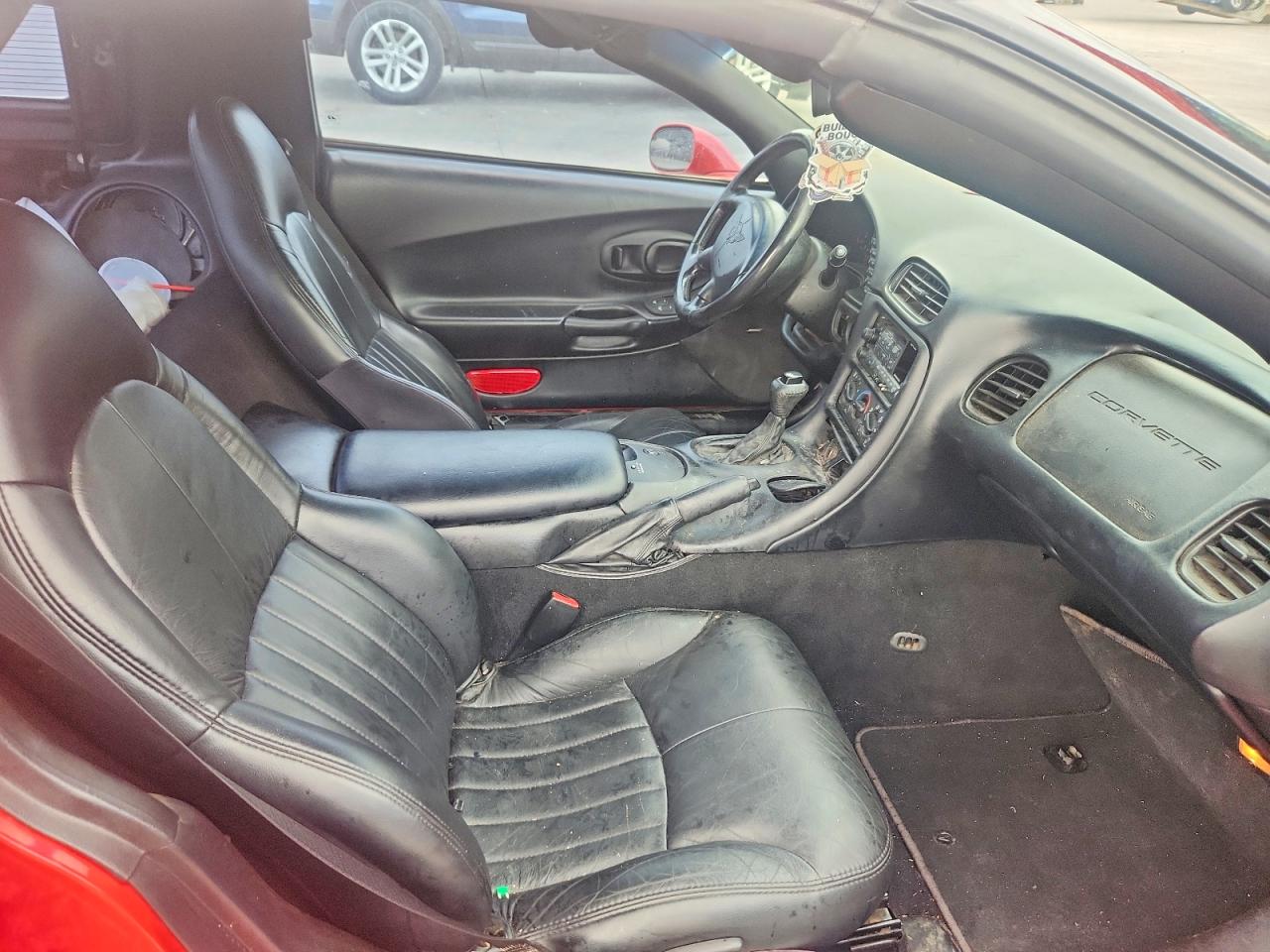 2000 Chevrolet Corvette Red vin: 1G1YY22G6Y5130017