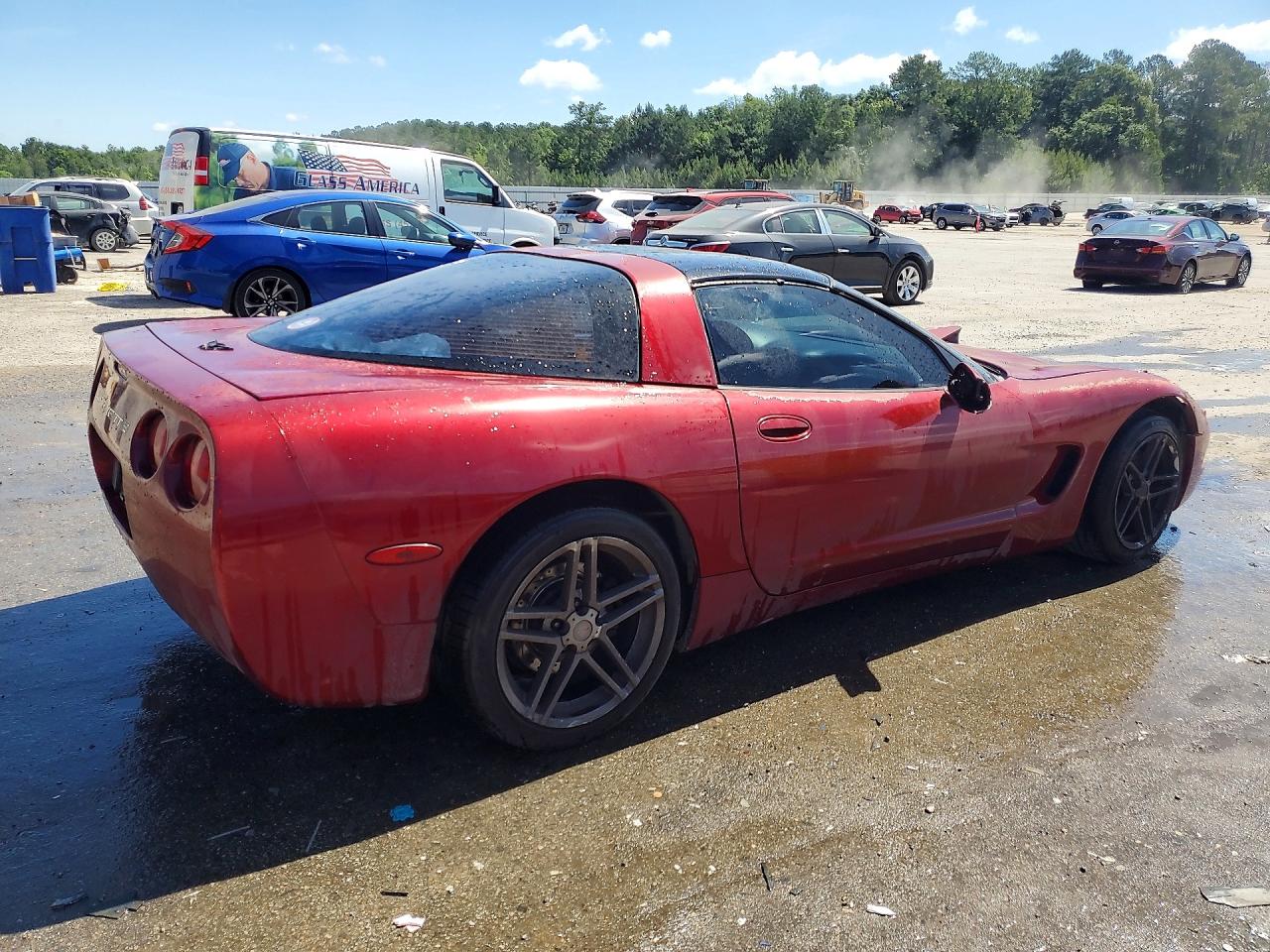 2002 Chevrolet Corvette Maroon vin: 1G1YY22G725110477