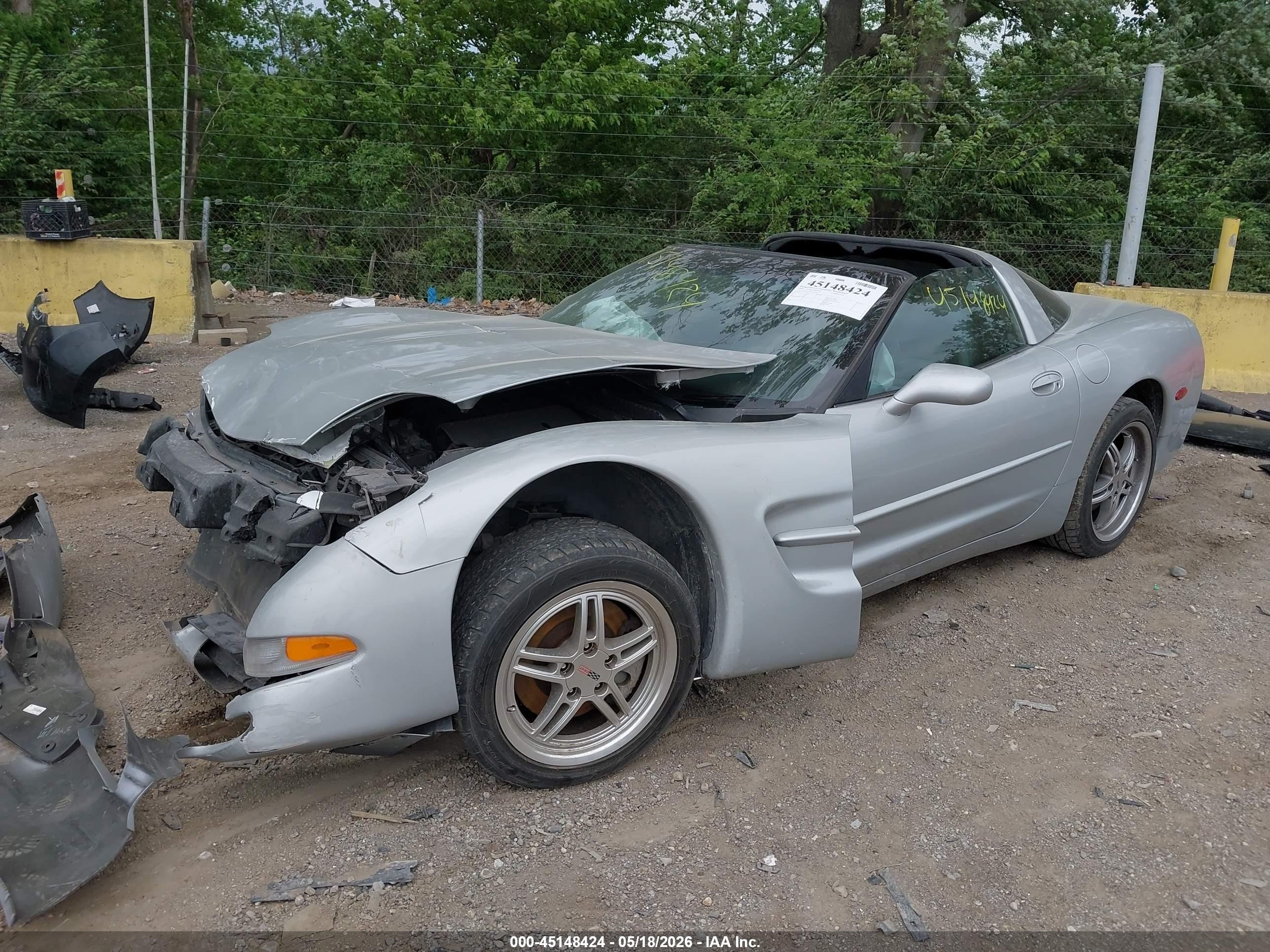 1999 Chevrolet Corvette   Silver vin: 1G1YY22G7X5131045