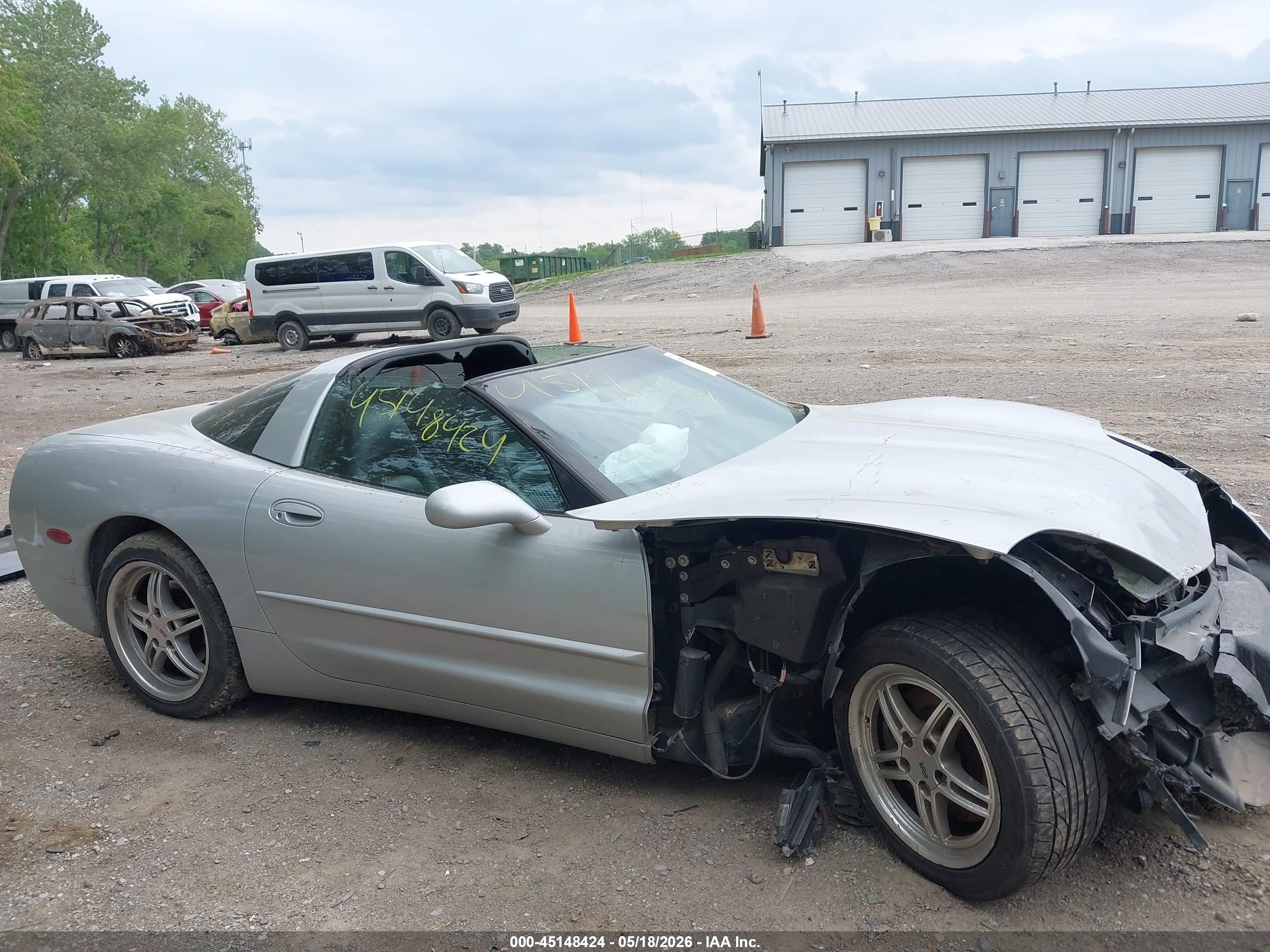 1999 Chevrolet Corvette   Silver vin: 1G1YY22G7X5131045