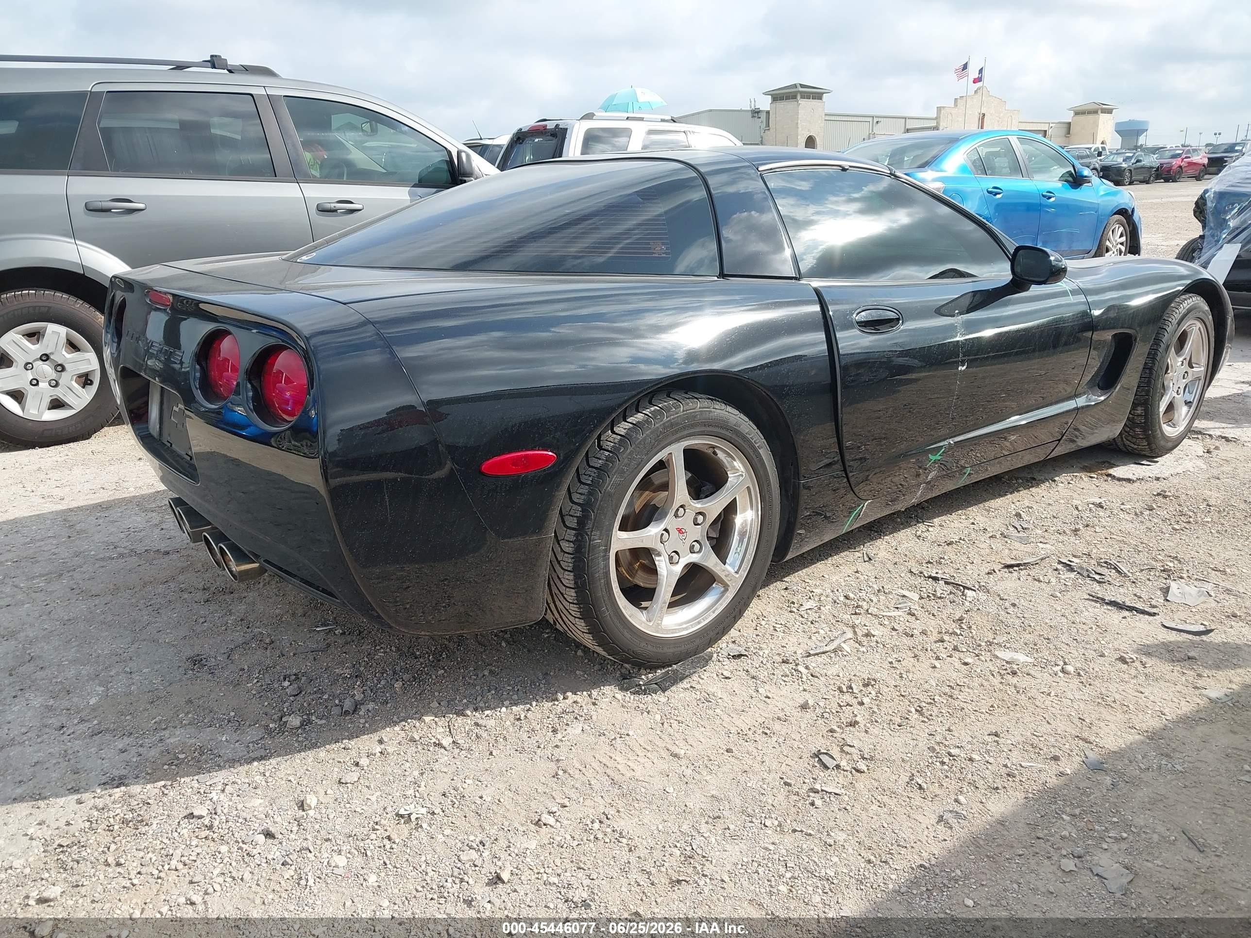 2001 Chevrolet Corvette   Black vin: 1G1YY22G815122295