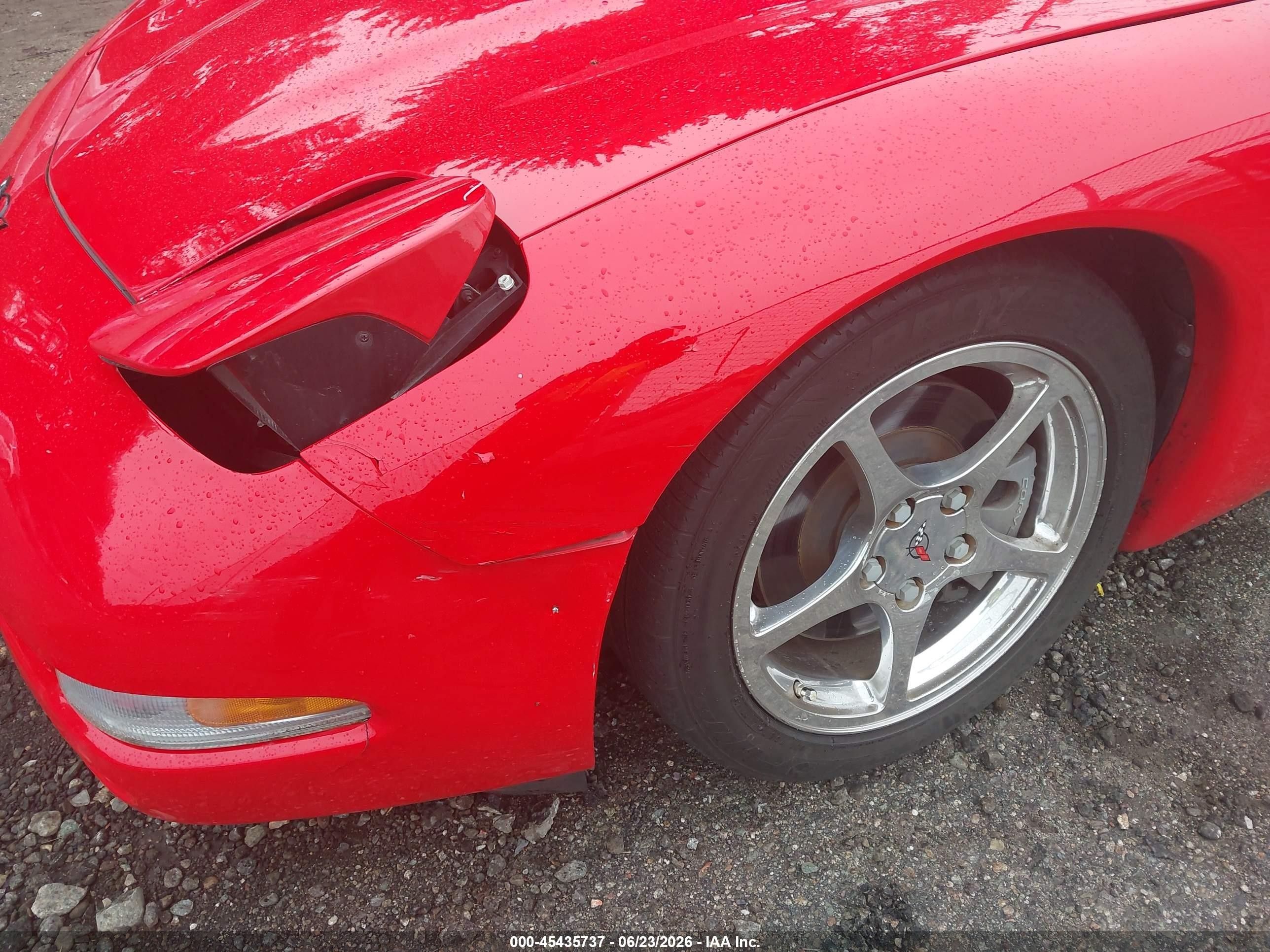 2002 Chevrolet Corvette   Красный vin: 1G1YY22G825109810