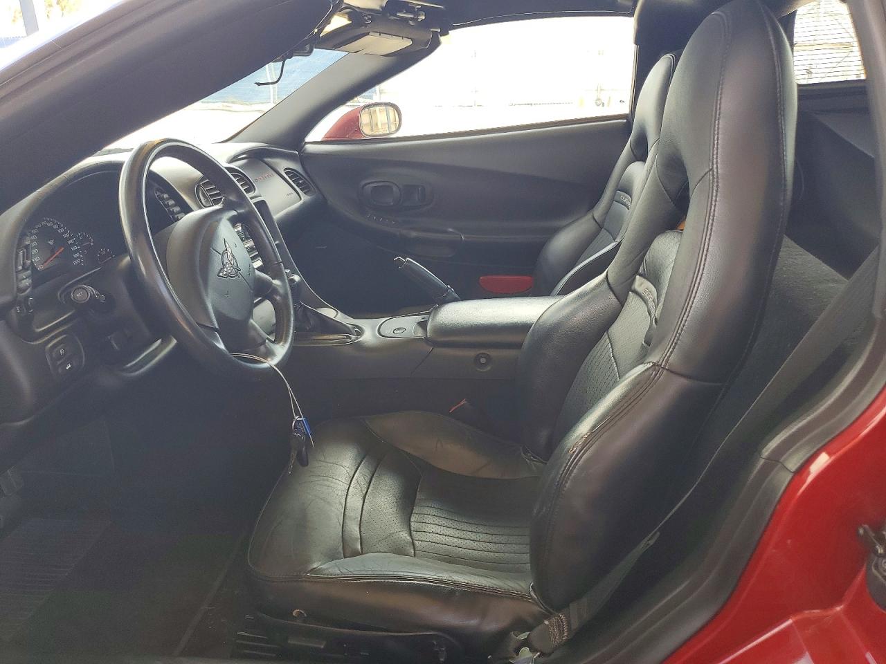 2004 Chevrolet Corvette Maroon vin: 1G1YY22G845123418