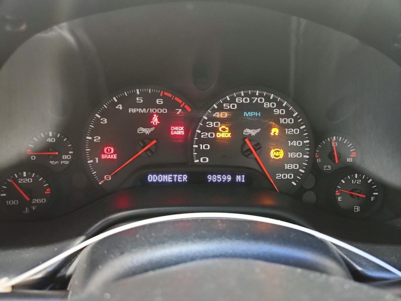 2003 Chevrolet Corvette Silver vin: 1G1YY22GX35118977
