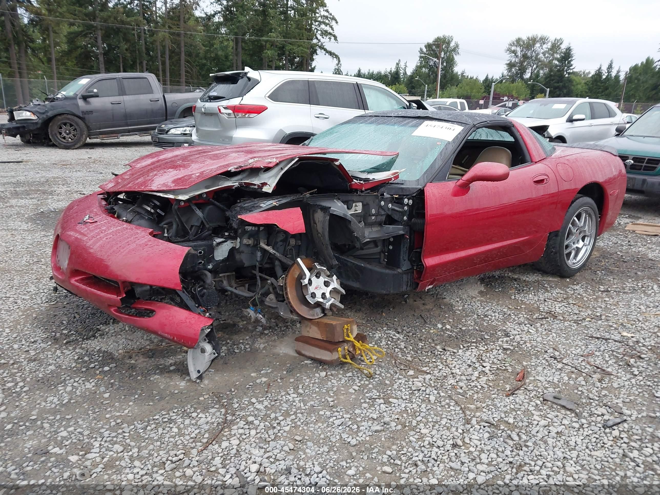 2004 Chevrolet Corvette   Красный vin: 1G1YY22GX45106765