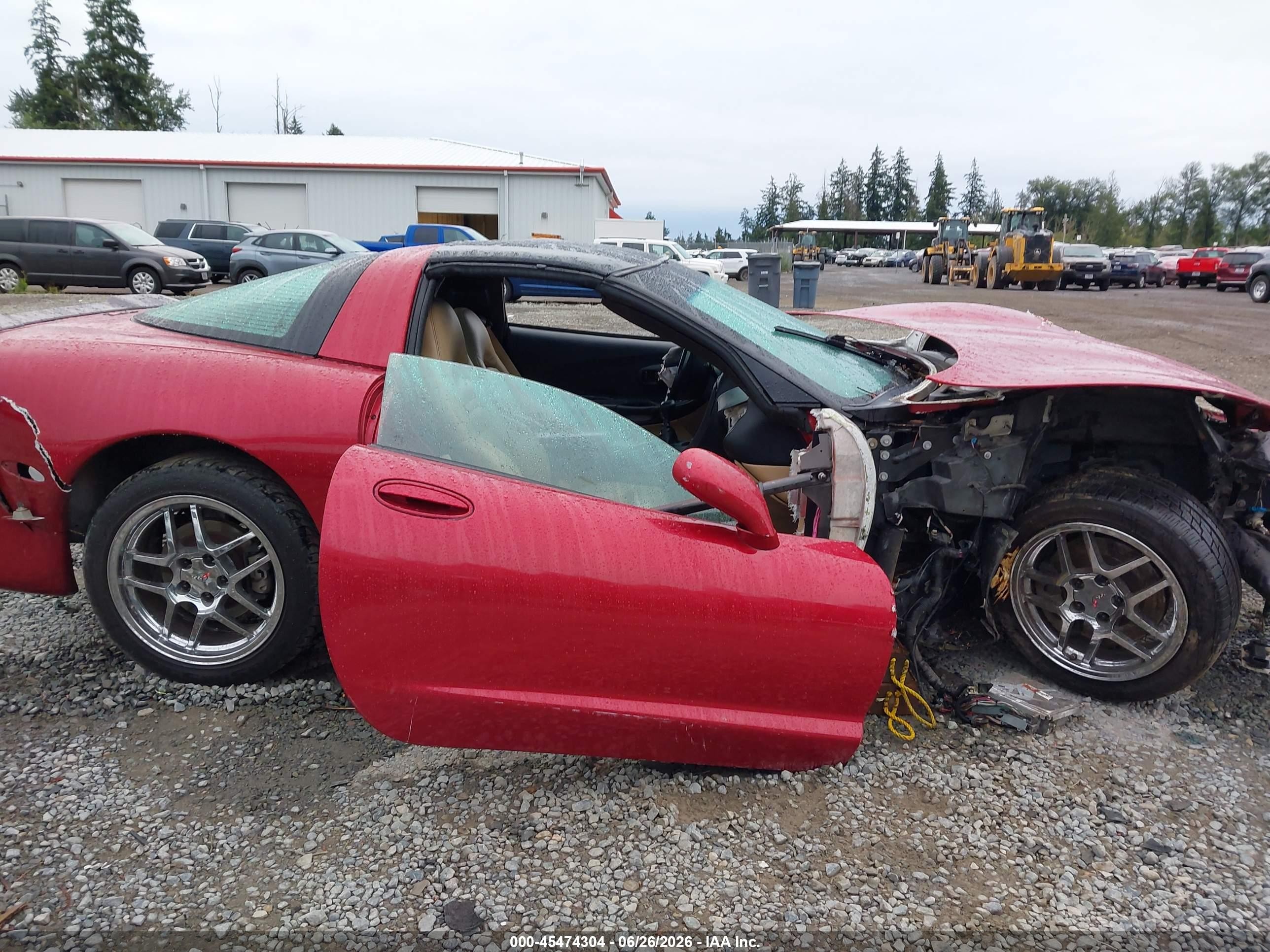 2004 Chevrolet Corvette   Красный vin: 1G1YY22GX45106765