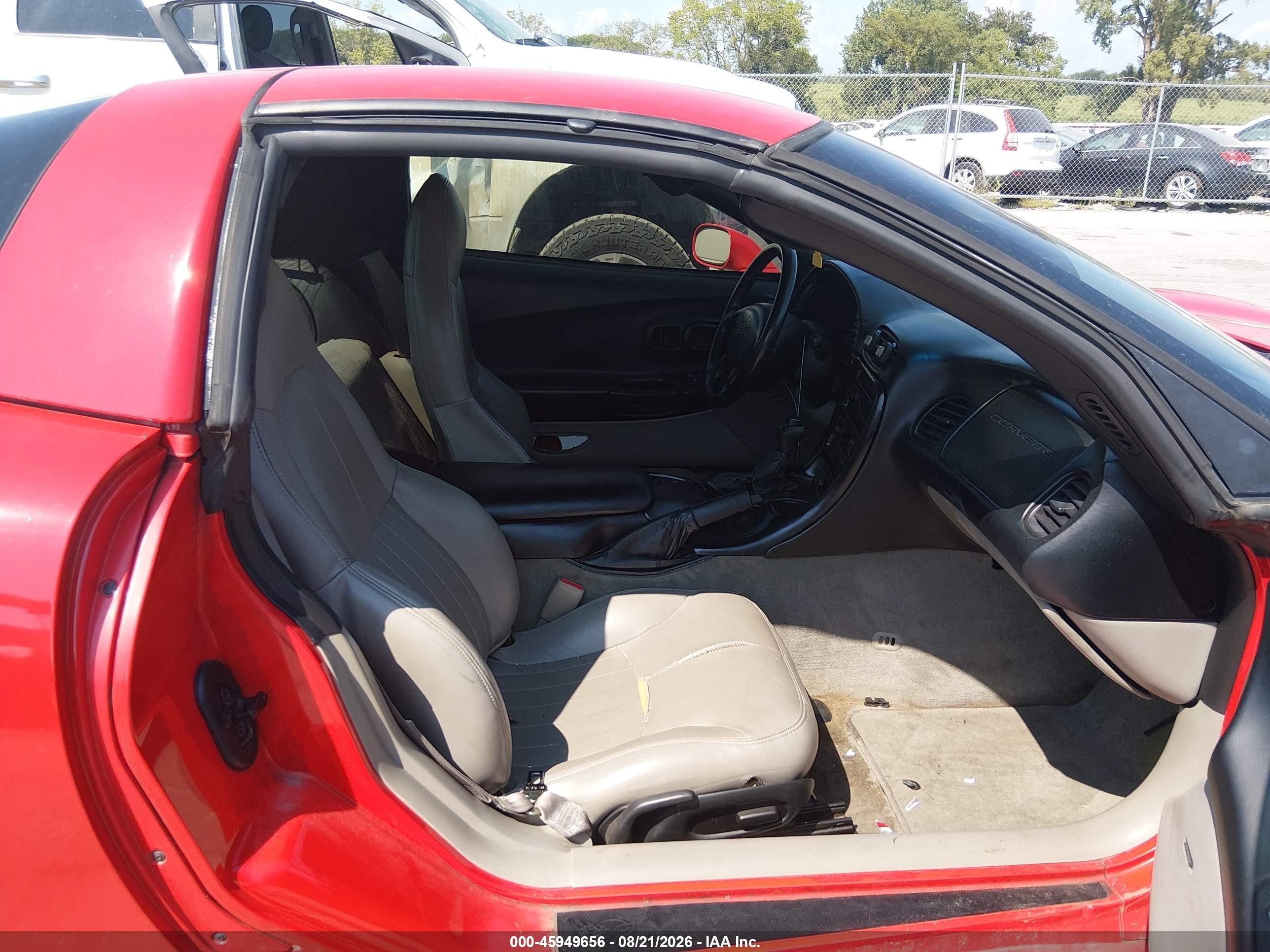 2000 Chevrolet Corvette Red vin: 1G1YY22GXY5103595