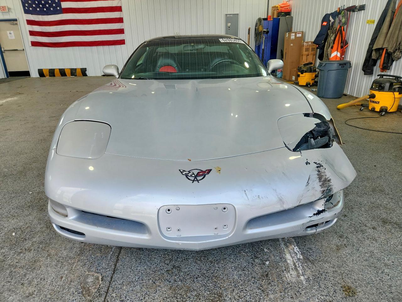 2000 Chevrolet Corvette Серебряный vin: 1G1YY22GXY5113396