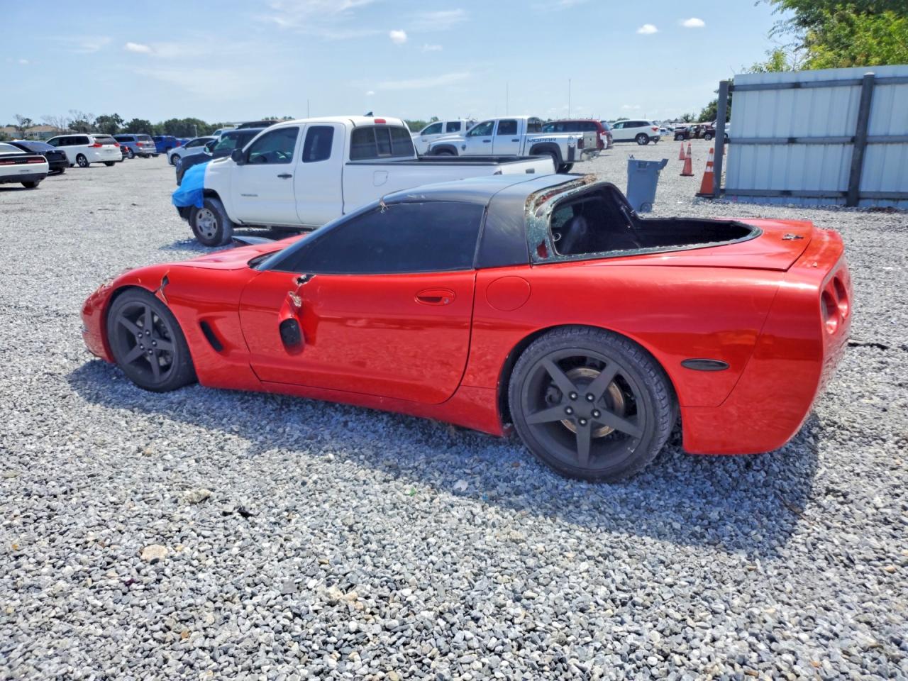 2000 Chevrolet Corvette Red vin: 1G1YY22GXY5125421