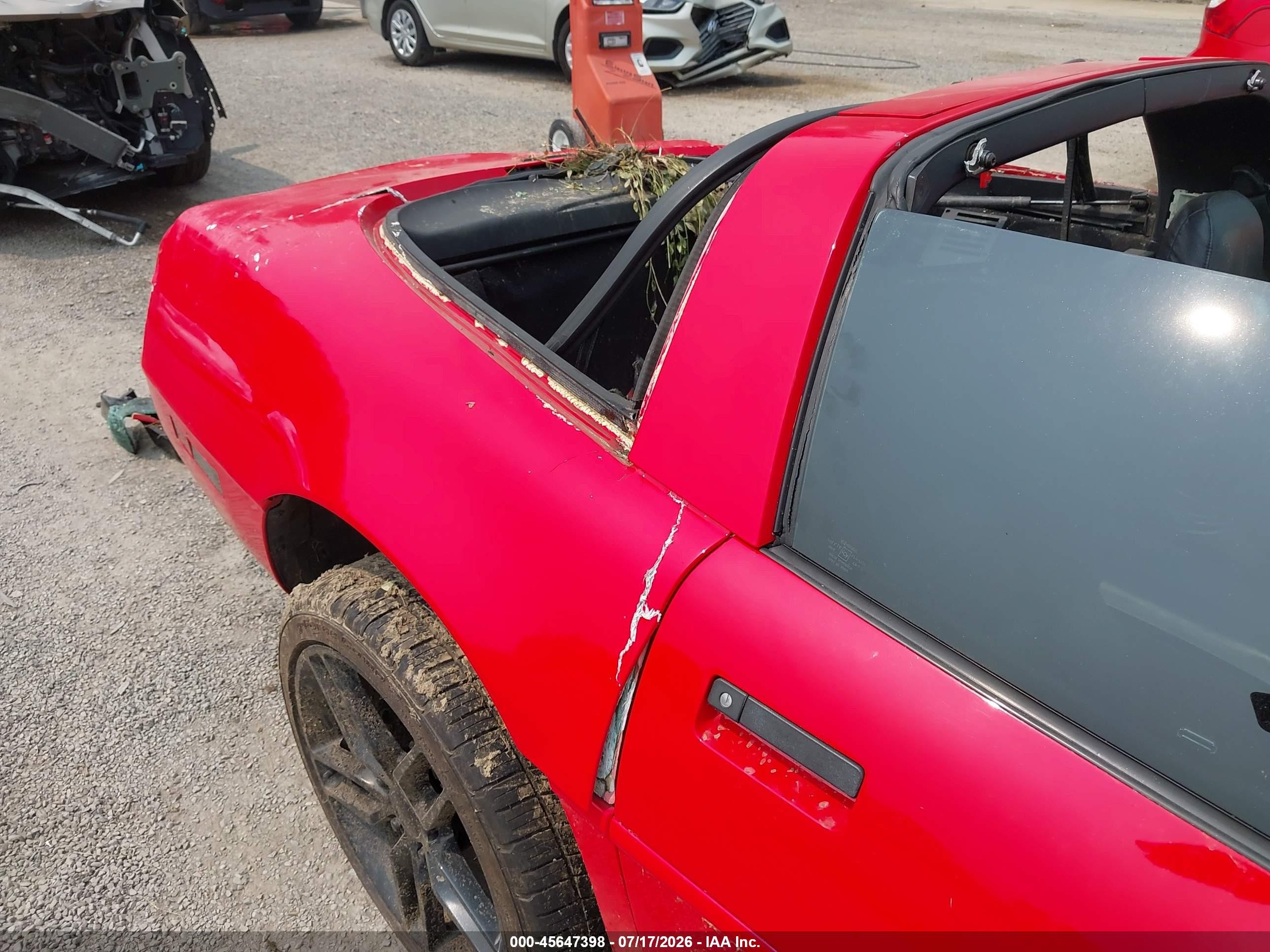 1994 Chevrolet Corvette   Red vin: 1G1YY22P0R5116681