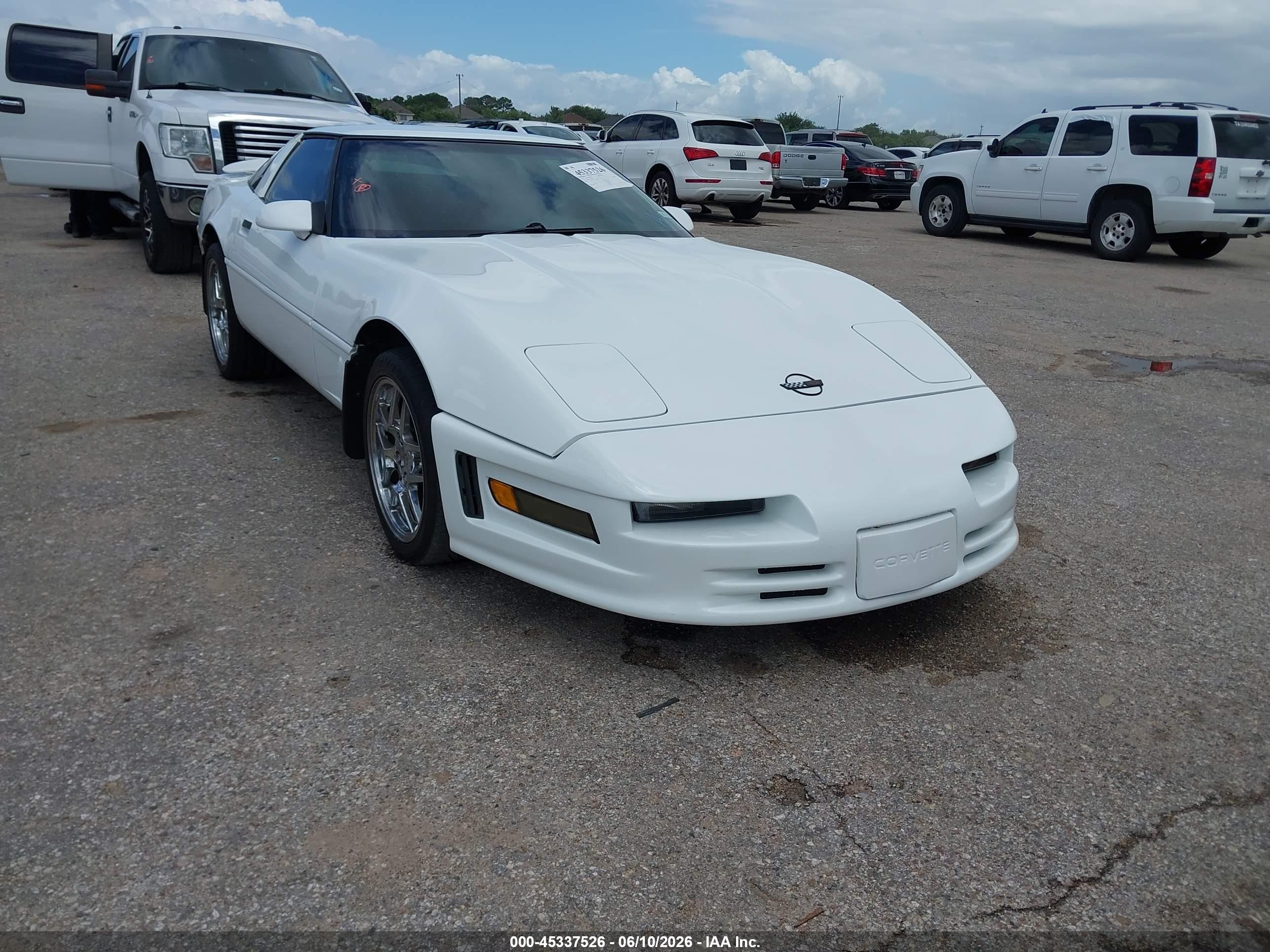 1995 Chevrolet Corvette   White vin: 1G1YY22P2S5115845