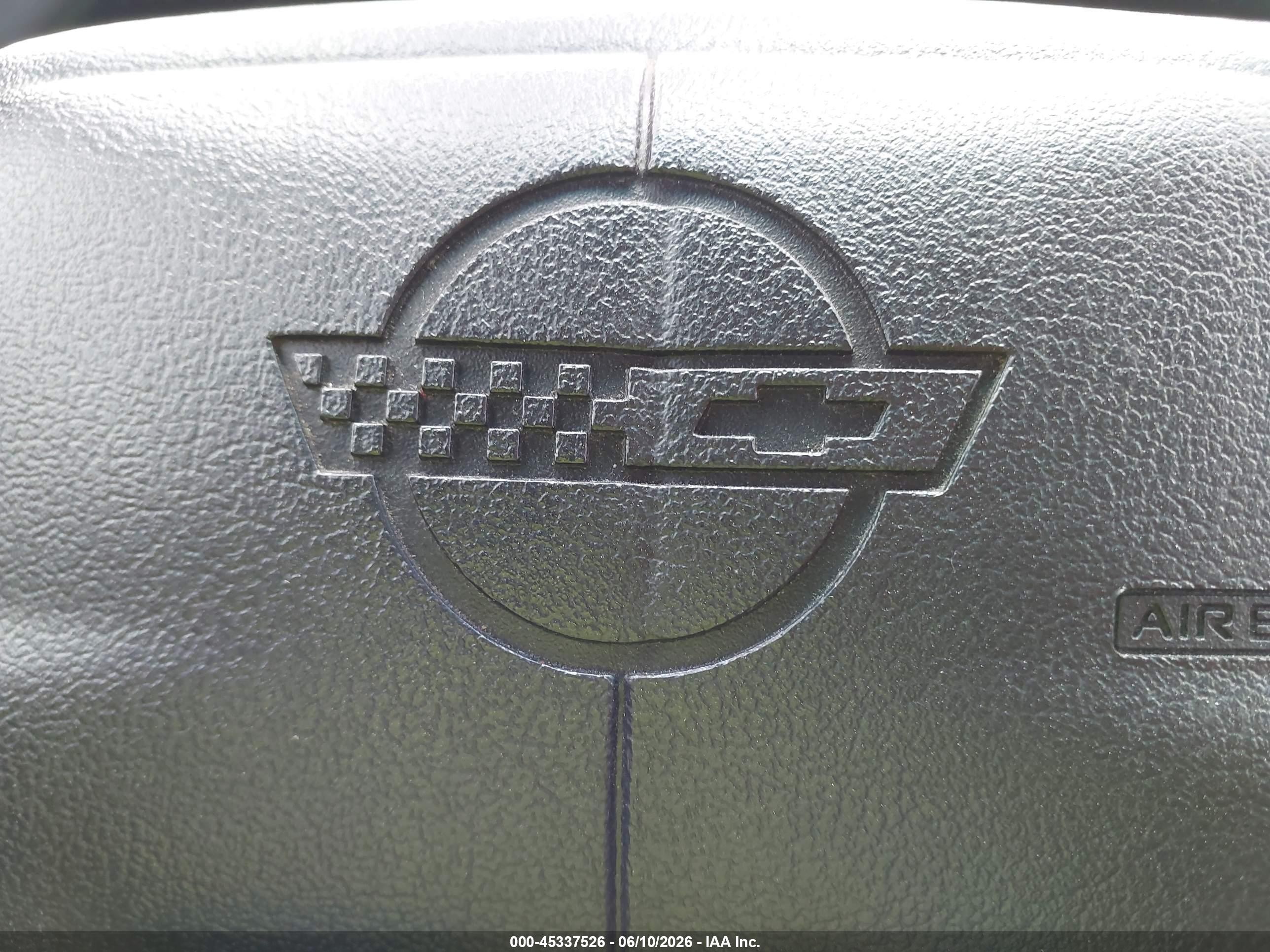 1995 Chevrolet Corvette   White vin: 1G1YY22P2S5115845