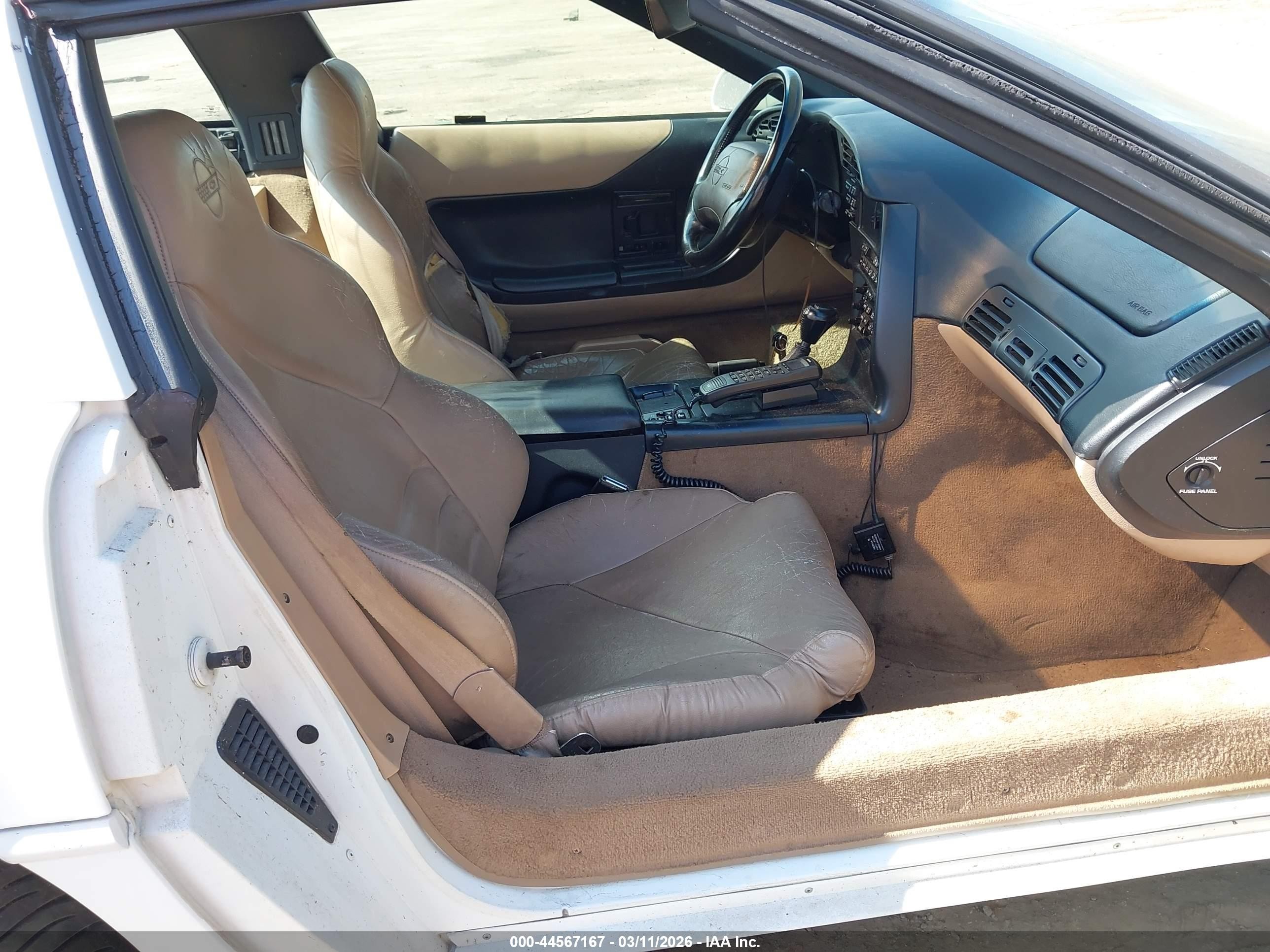 1994 Chevrolet Corvette White vin: 1G1YY22P3R5120692