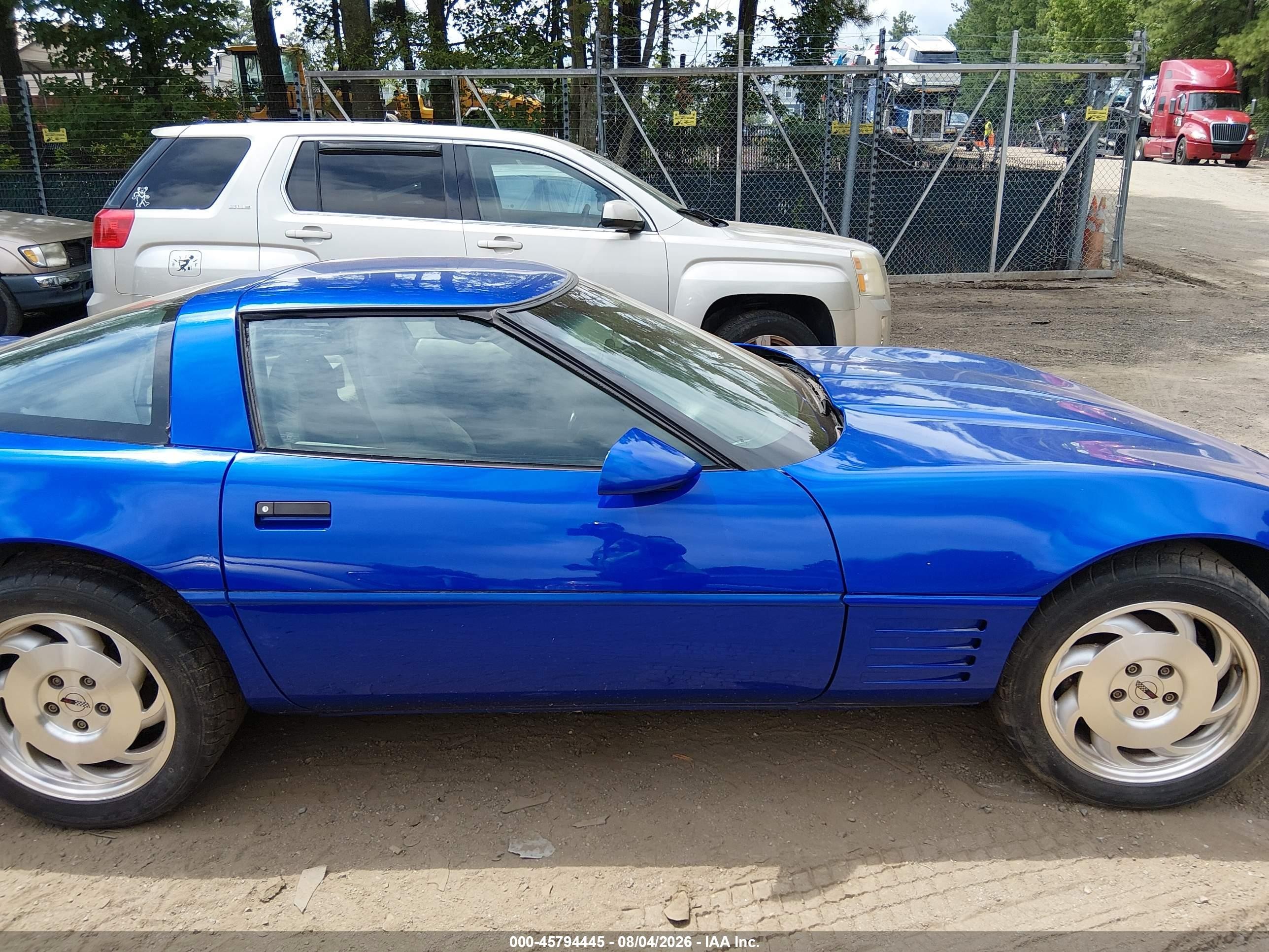 1994 Chevrolet Corvette   Blue vin: 1G1YY22P4R5115467