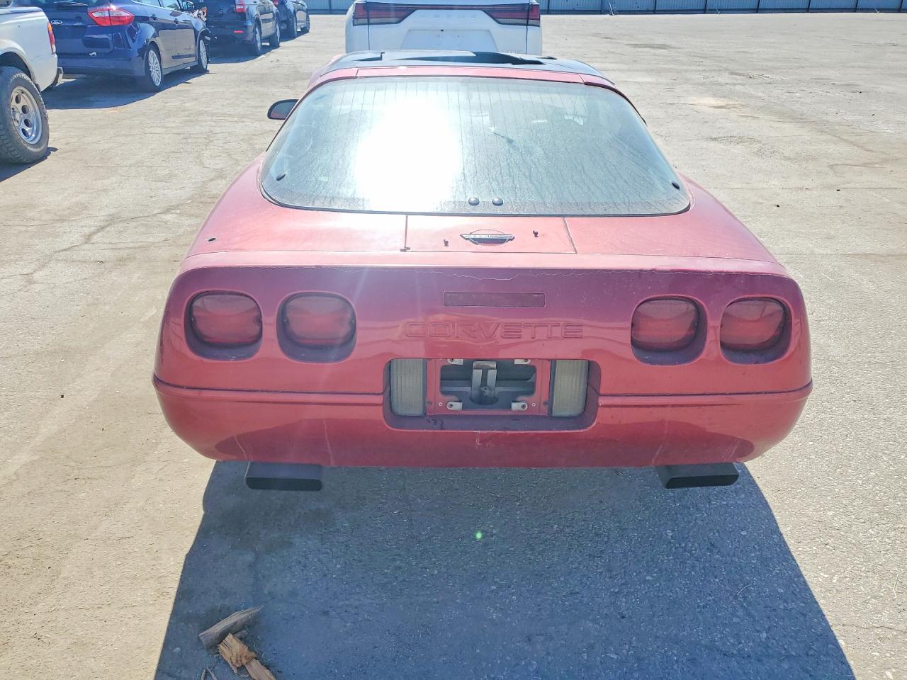1994 Chevrolet Corvette Maroon vin: 1G1YY22P8R5116914