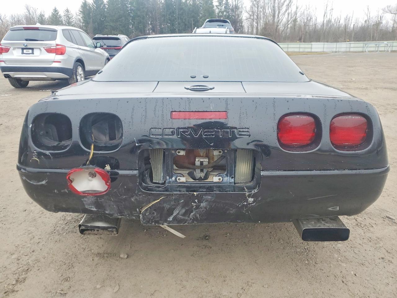 1995 Chev Corvette Black vin: 1G1YY22P8S5116756