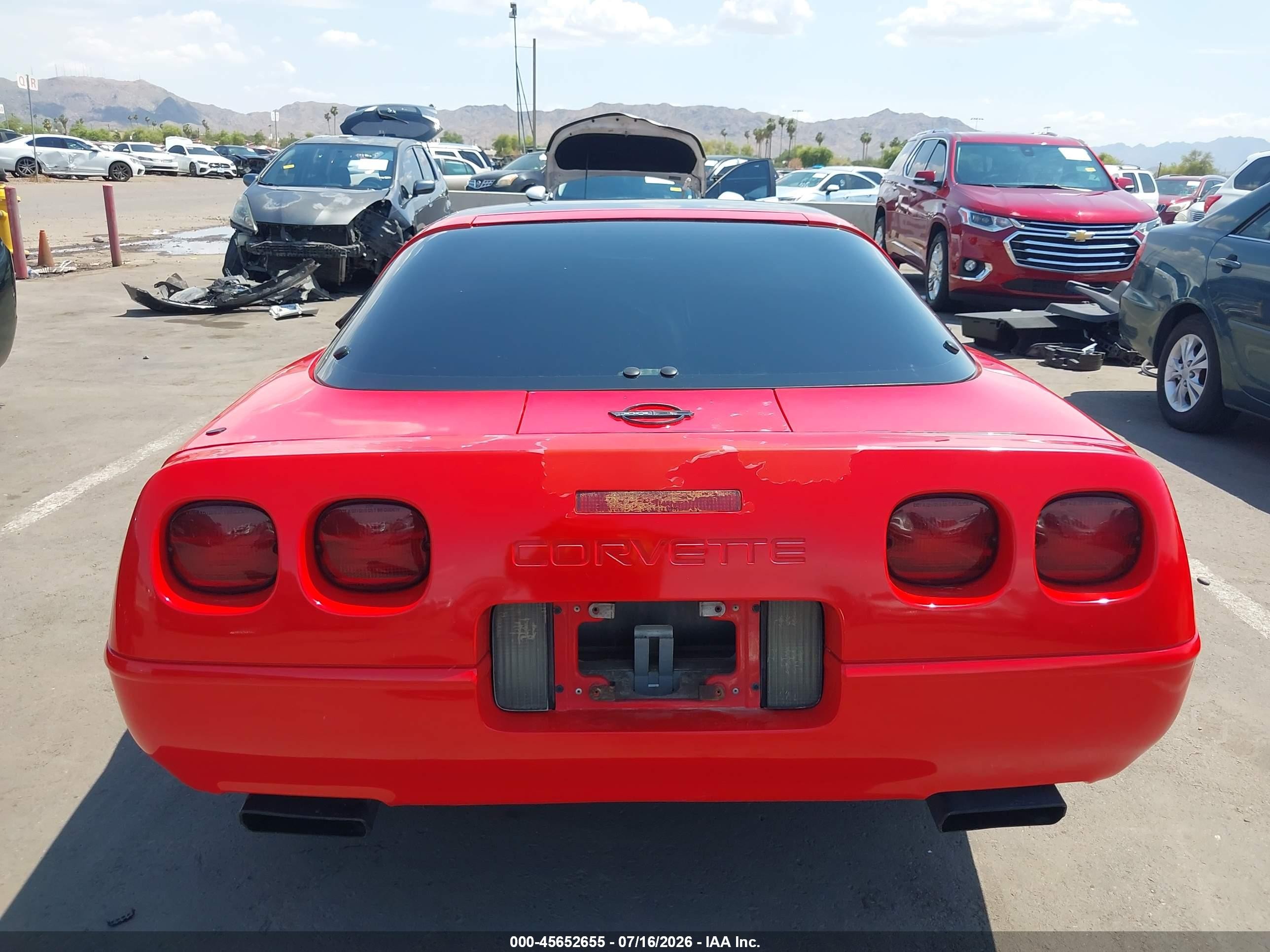 1994 Chevrolet Corvette   Red vin: 1G1YY22P9R5103895